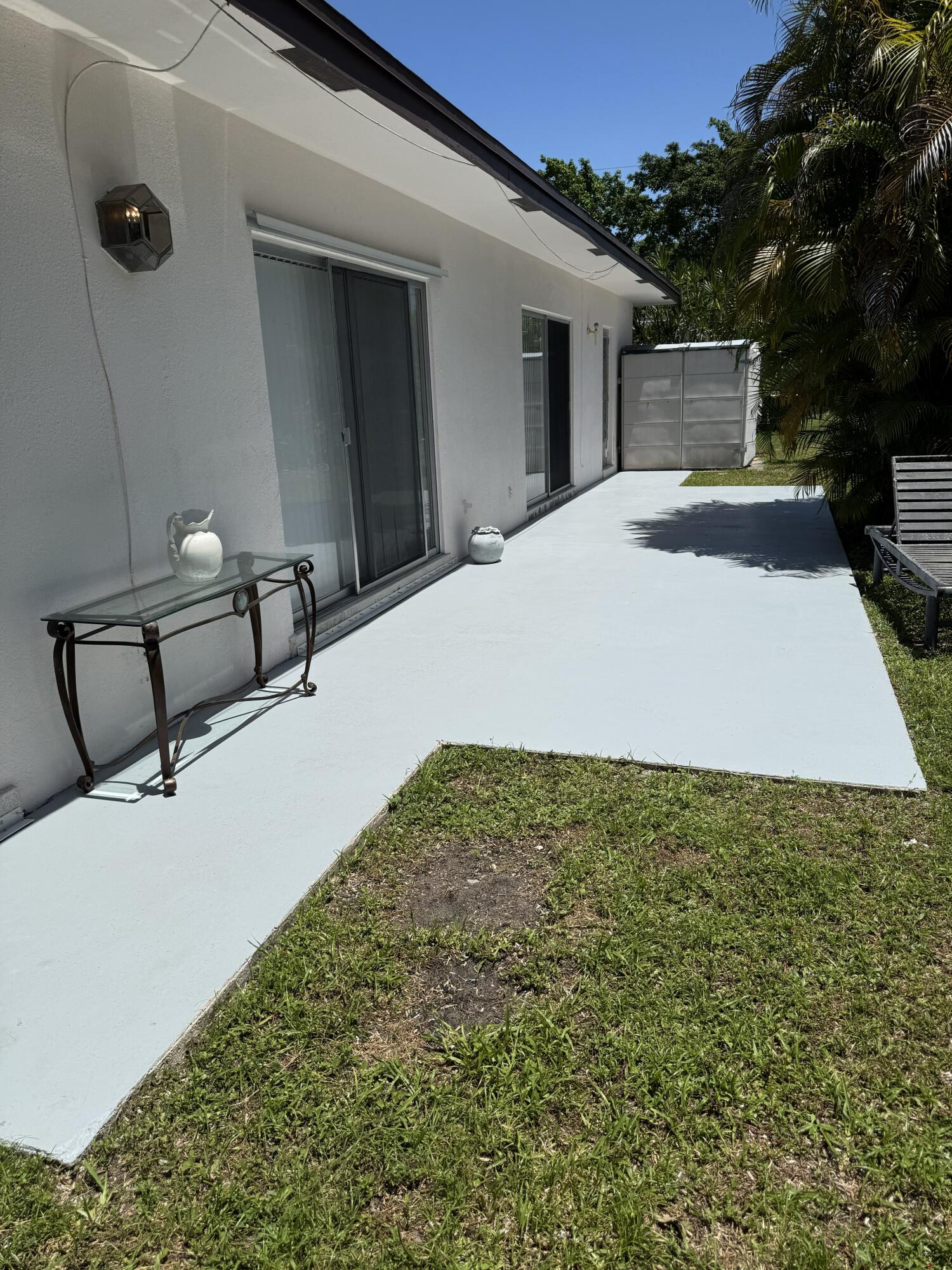 BEACHWAY ESTATES - Residential Income