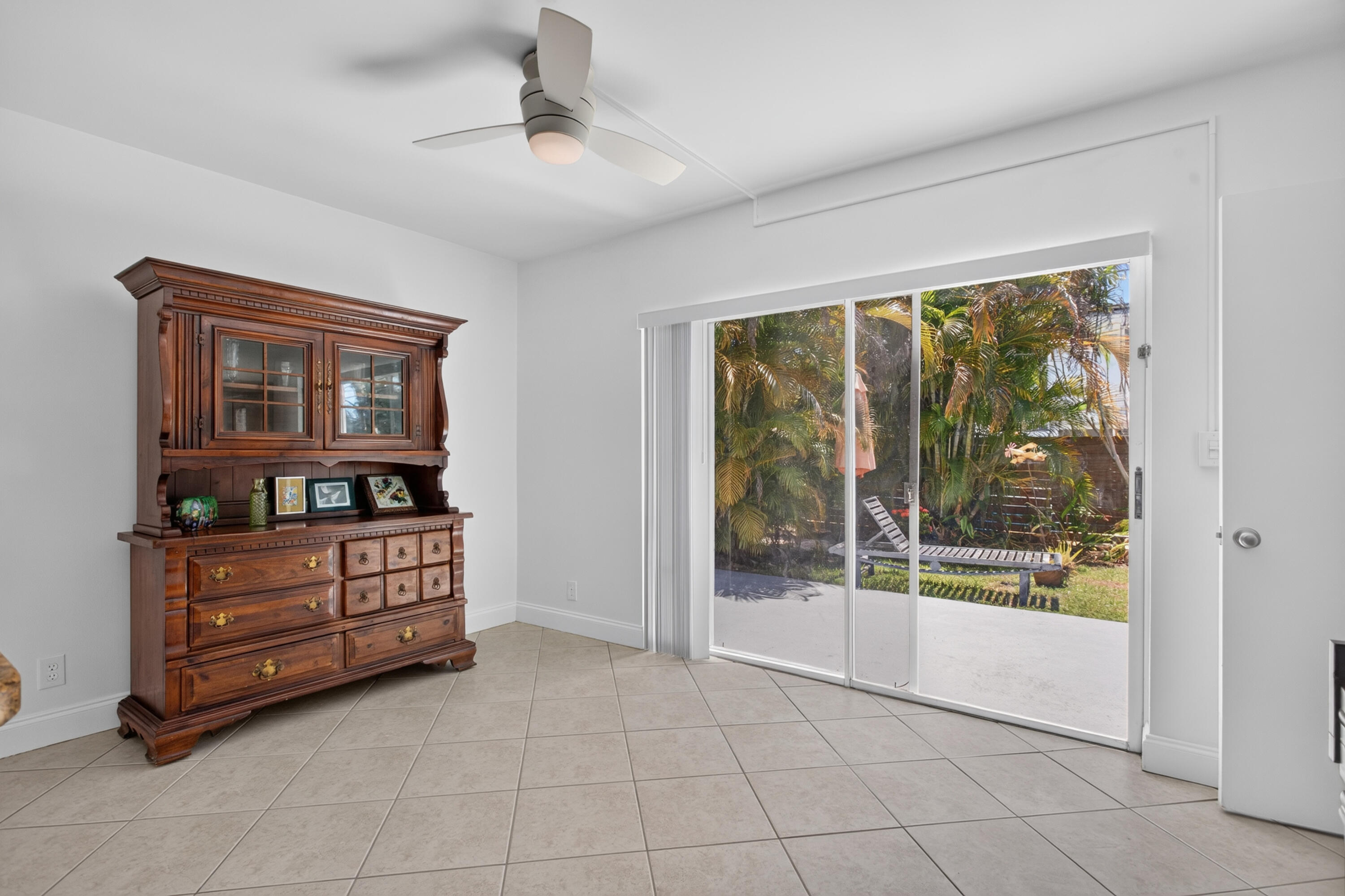 BEACHWAY ESTATES - Residential Income