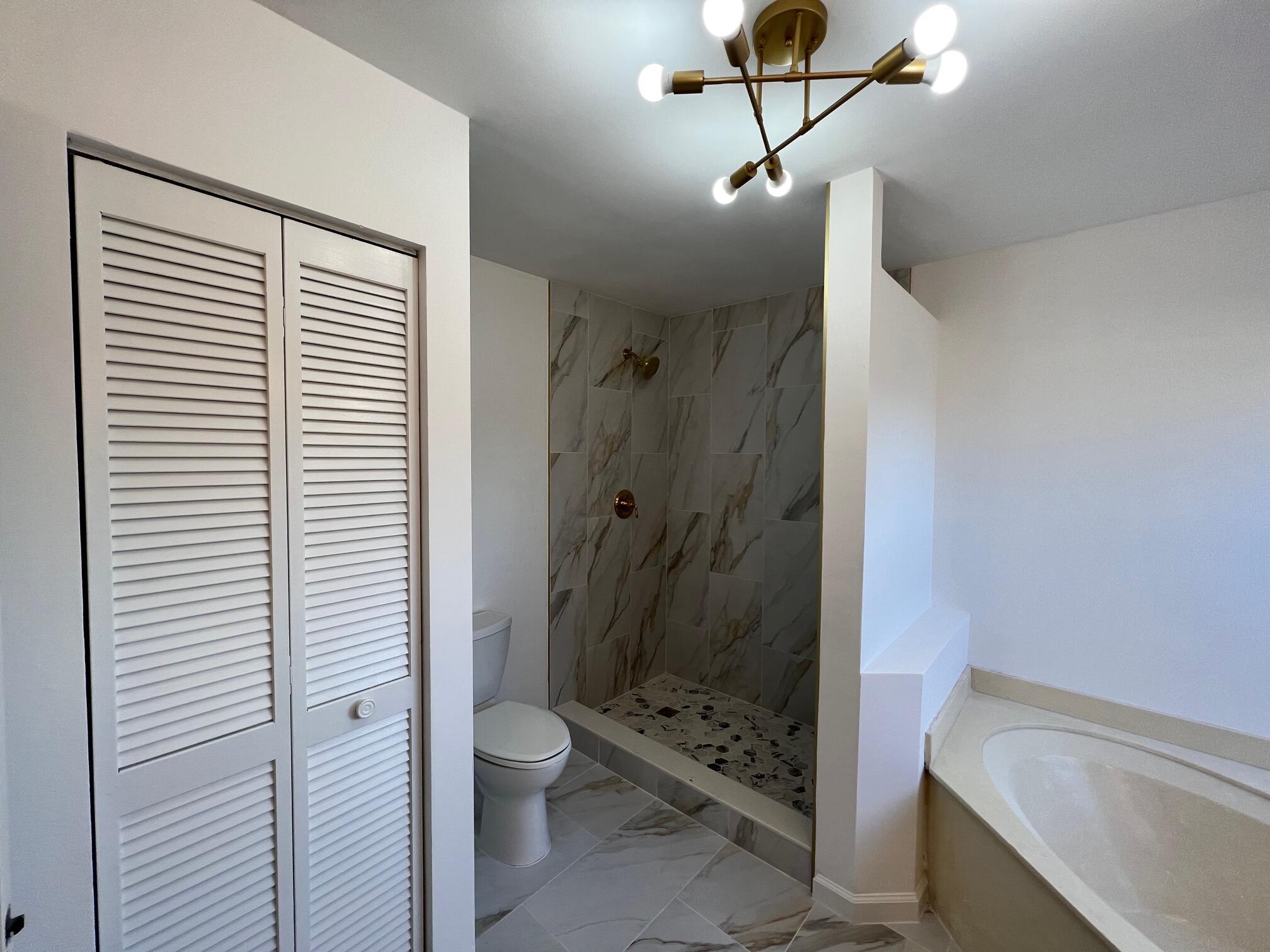 WINDCHIME LAKES - Residential Lease