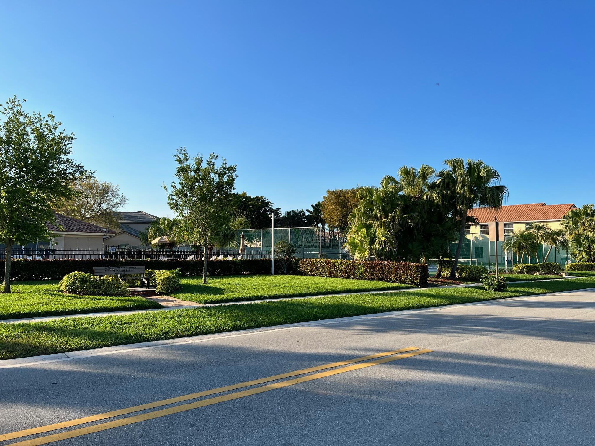 WINDCHIME LAKES - Residential Lease