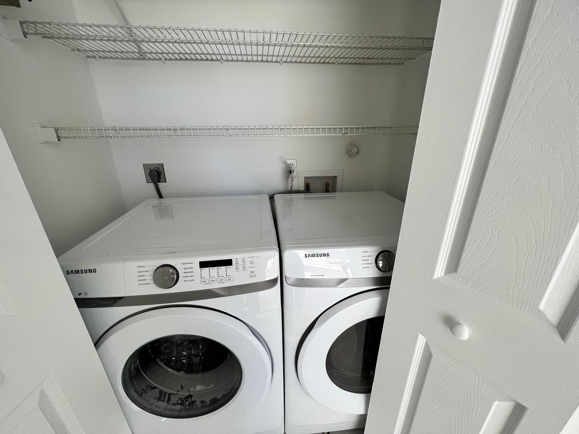 WINDCHIME LAKES - Residential Lease