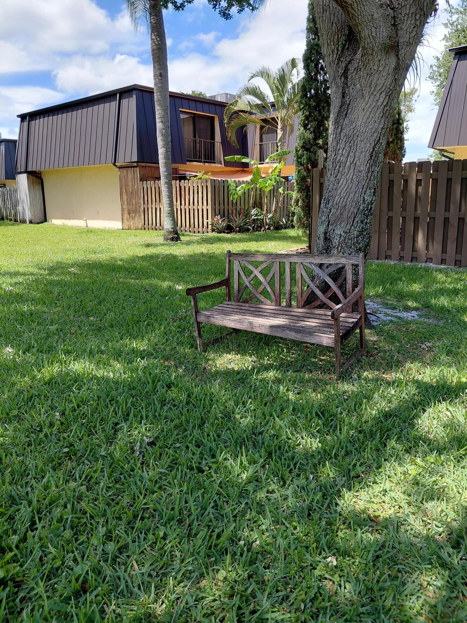 WATERSIDE ESTATES - Residential