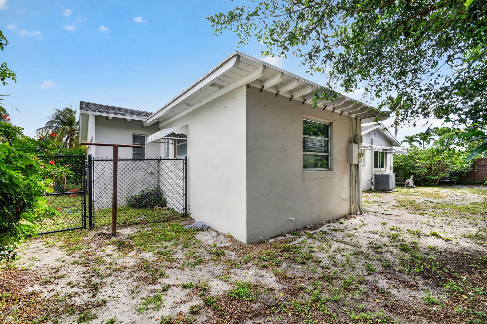 EDMOR ESTATES - Residential