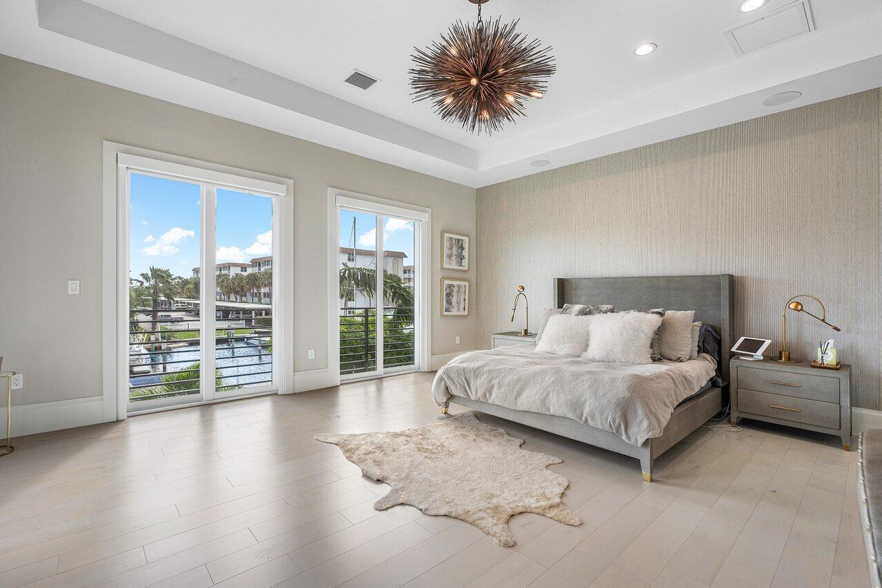 TROPIC ISLE - Residential