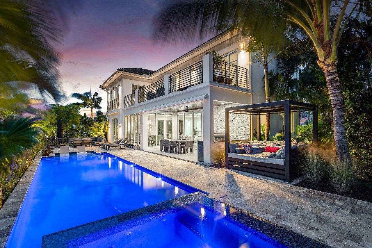 TROPIC ISLE - Residential