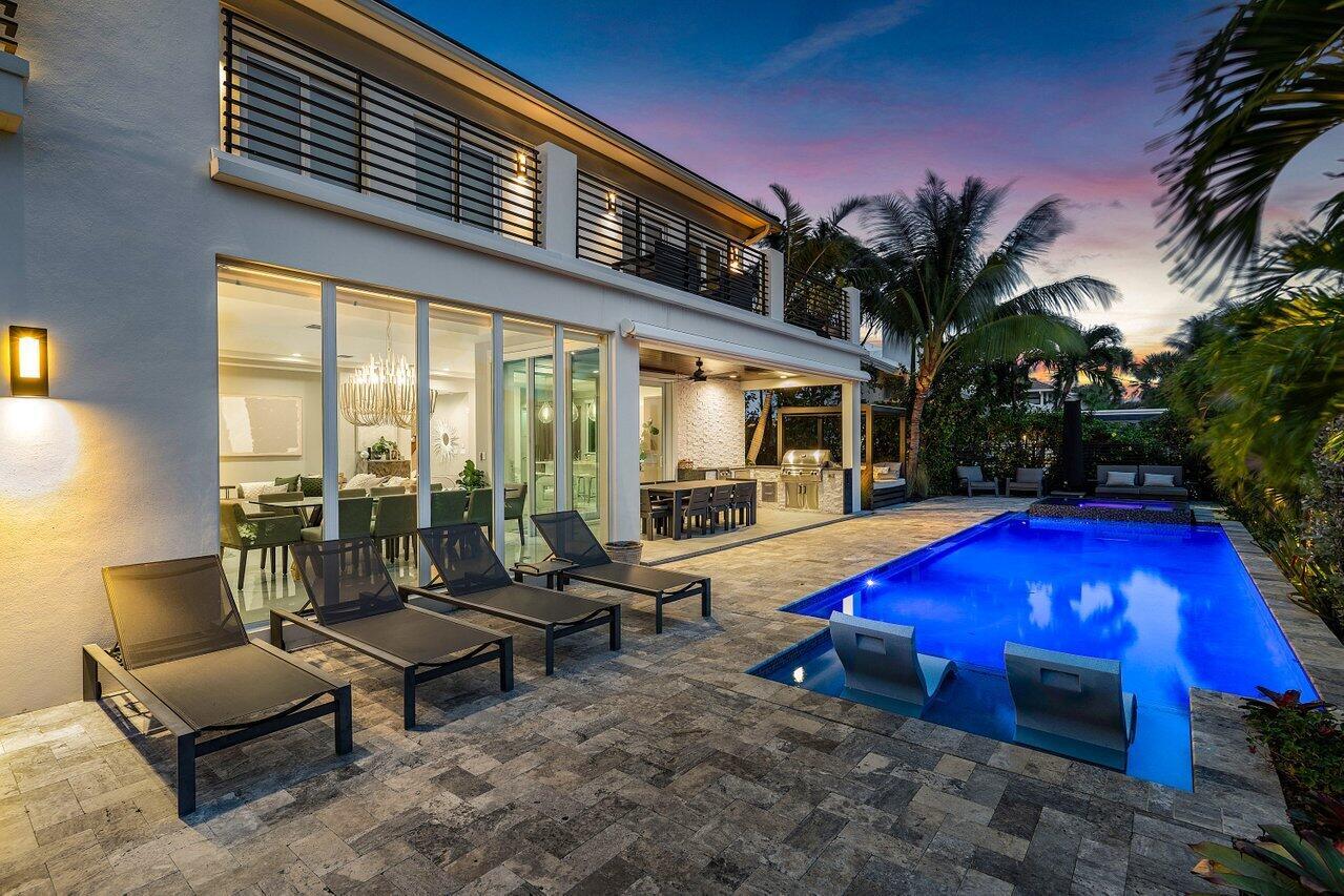 TROPIC ISLE - Residential