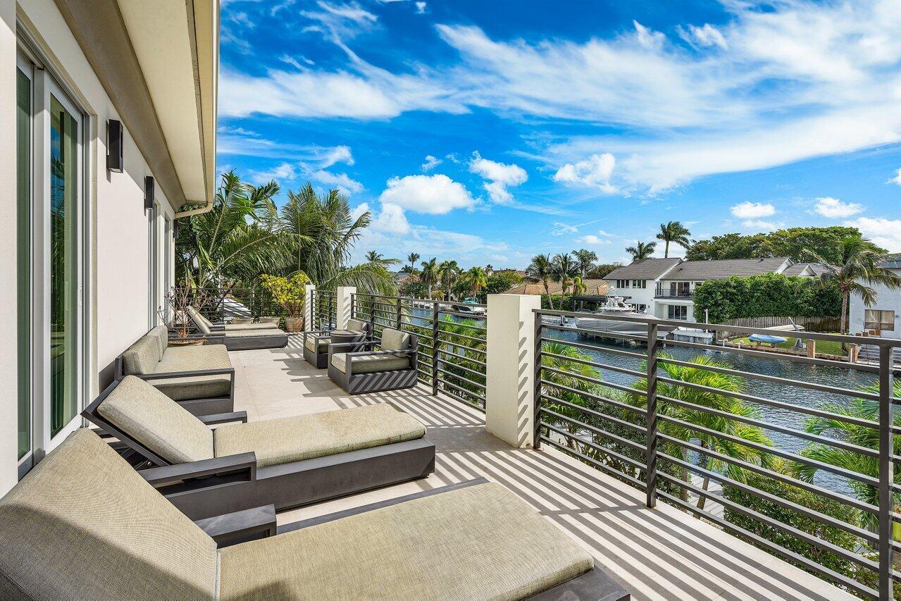 TROPIC ISLE - Residential