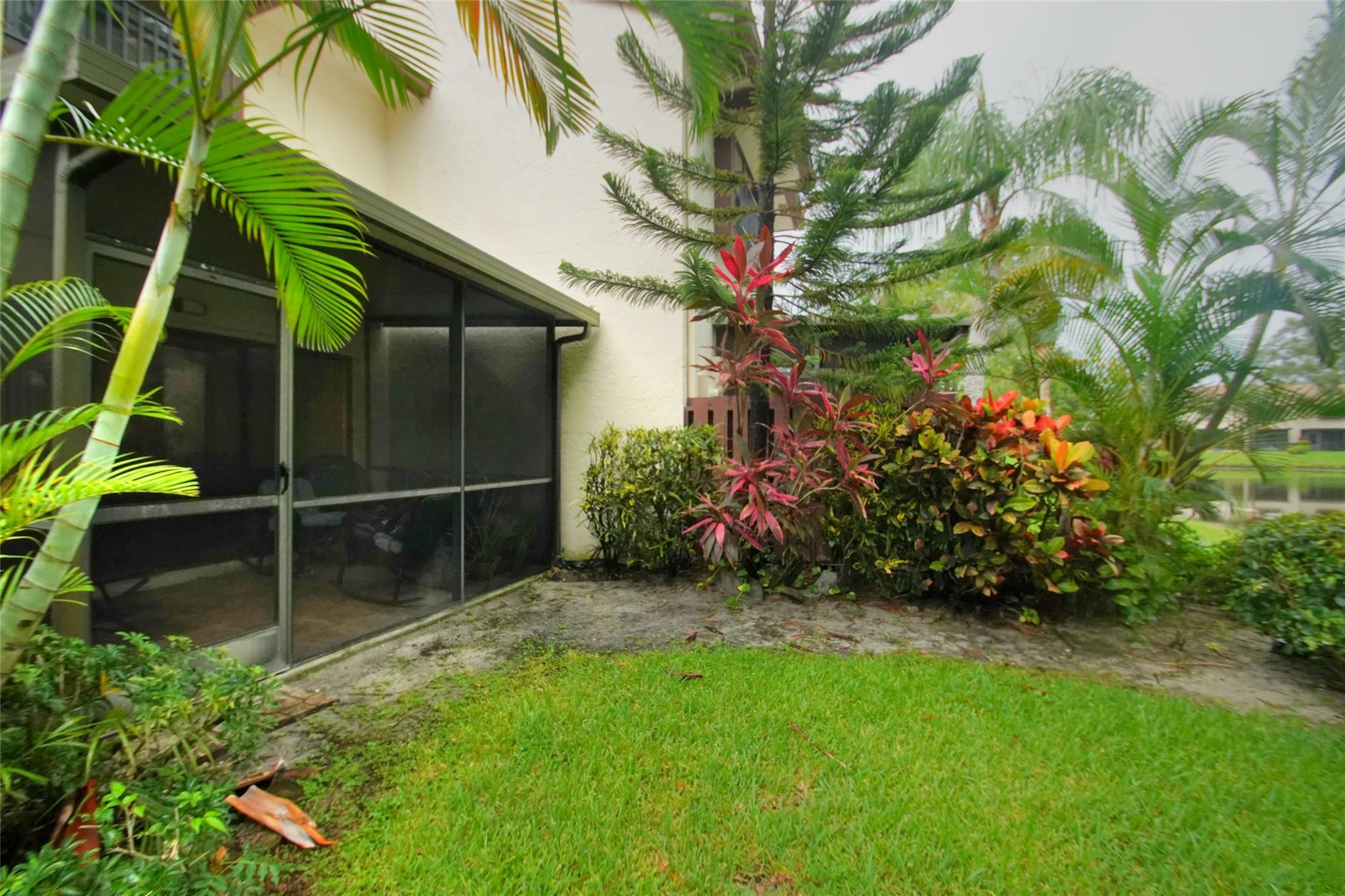 Golden Raintree V - Residential