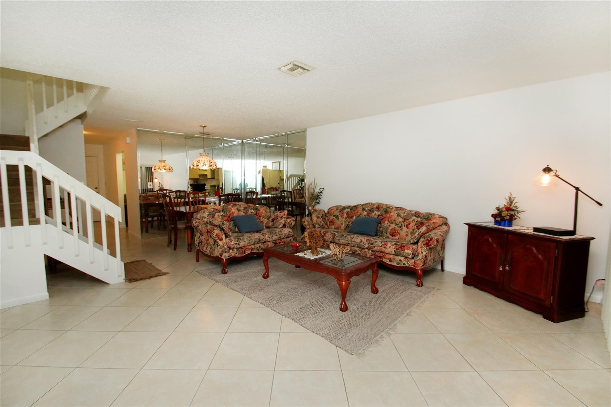 Golden Raintree V - Residential