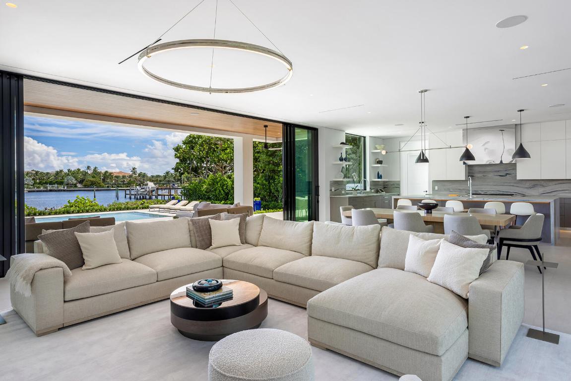 OCEAN PARK H W ROBBINS ADD IN - Residential