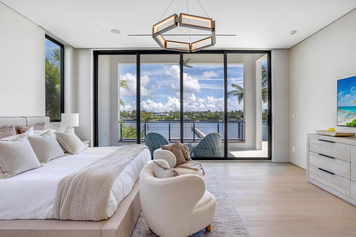 OCEAN PARK H W ROBBINS ADD IN - Residential