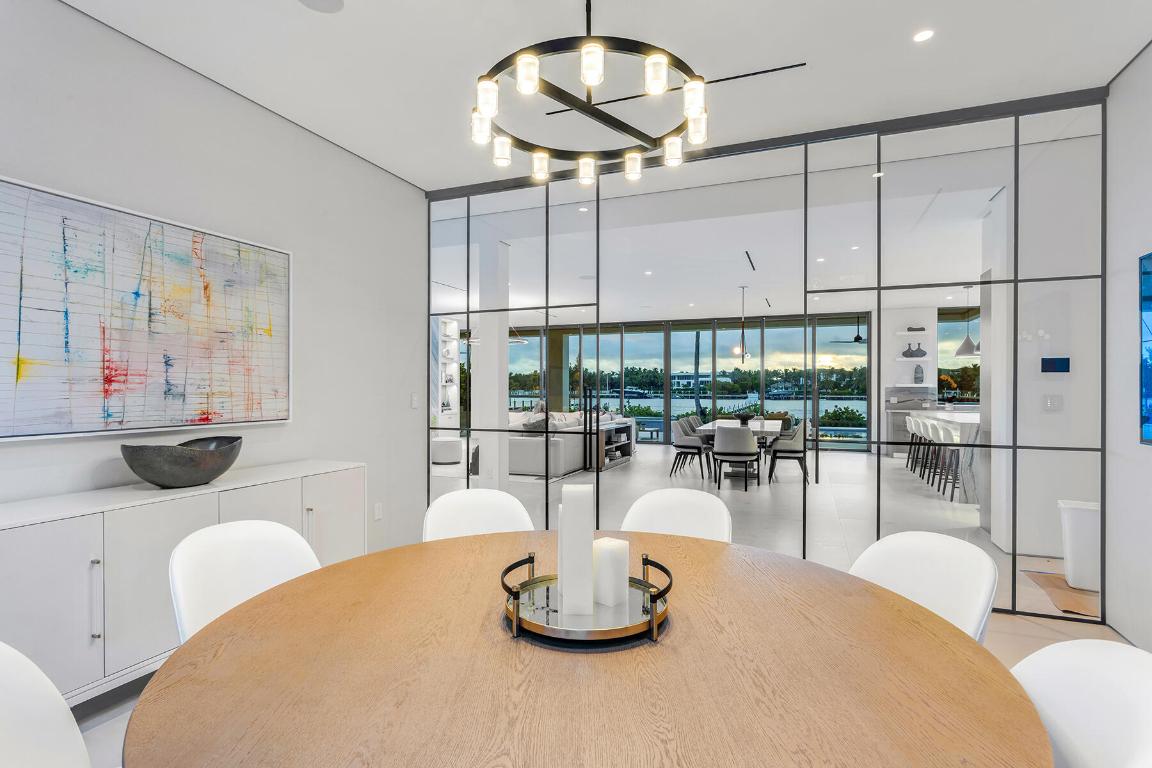 OCEAN PARK H W ROBBINS ADD IN - Residential