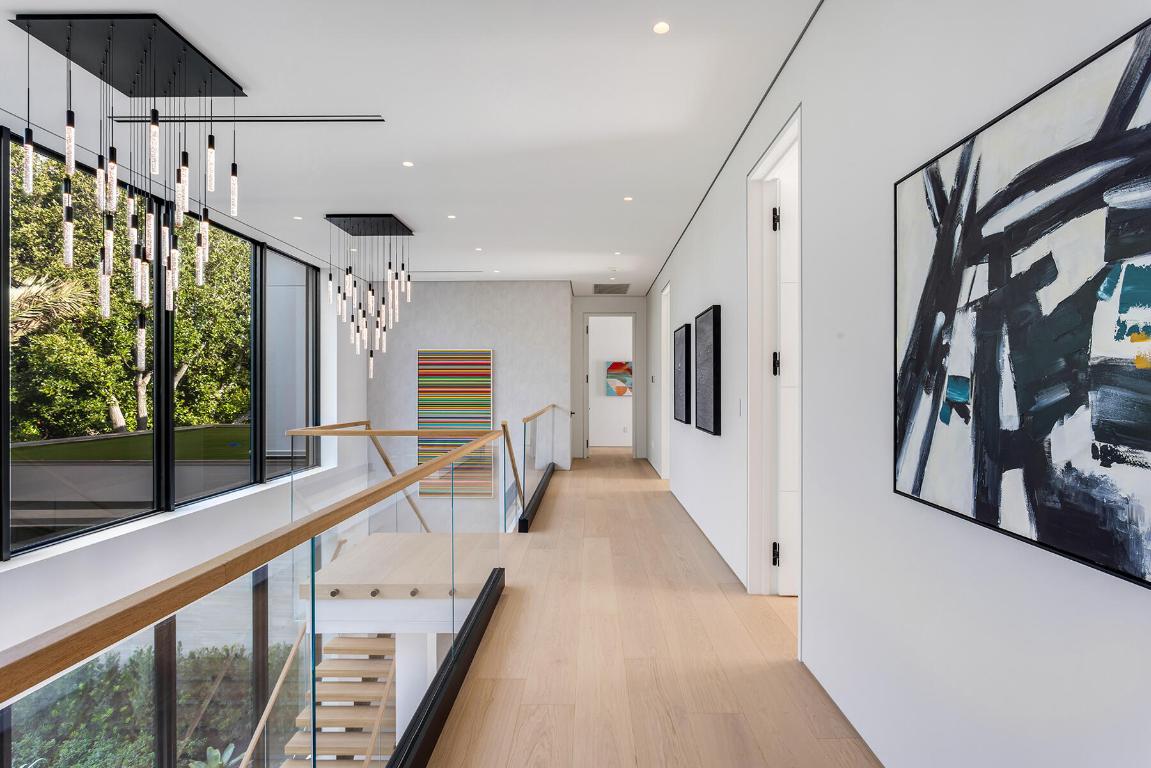 OCEAN PARK H W ROBBINS ADD IN - Residential