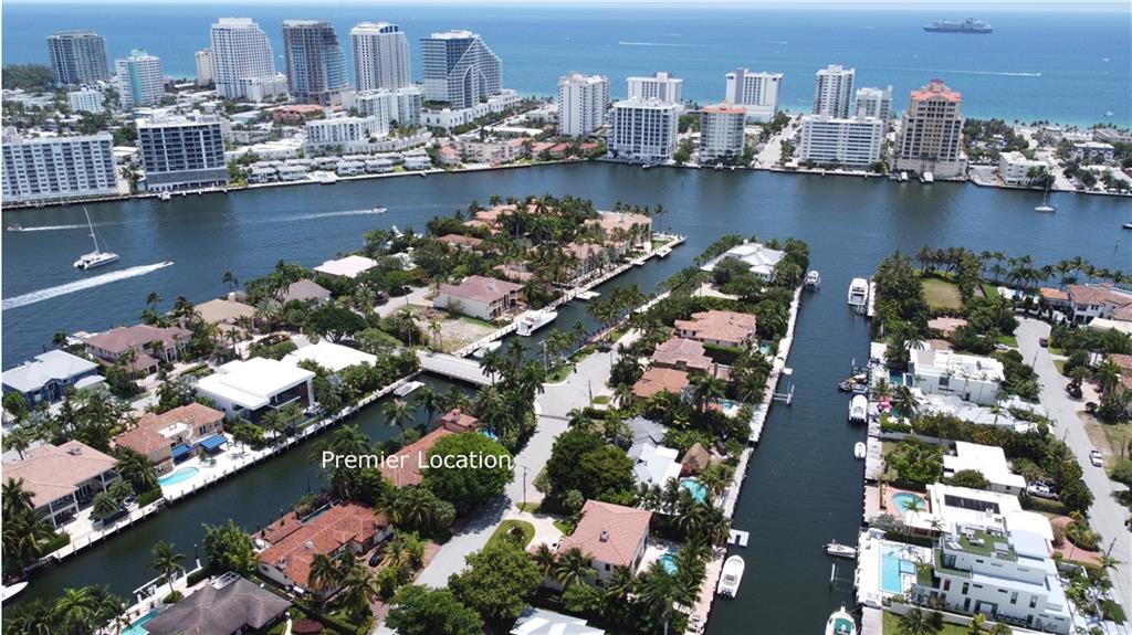 SEVEN ISLES - Residential