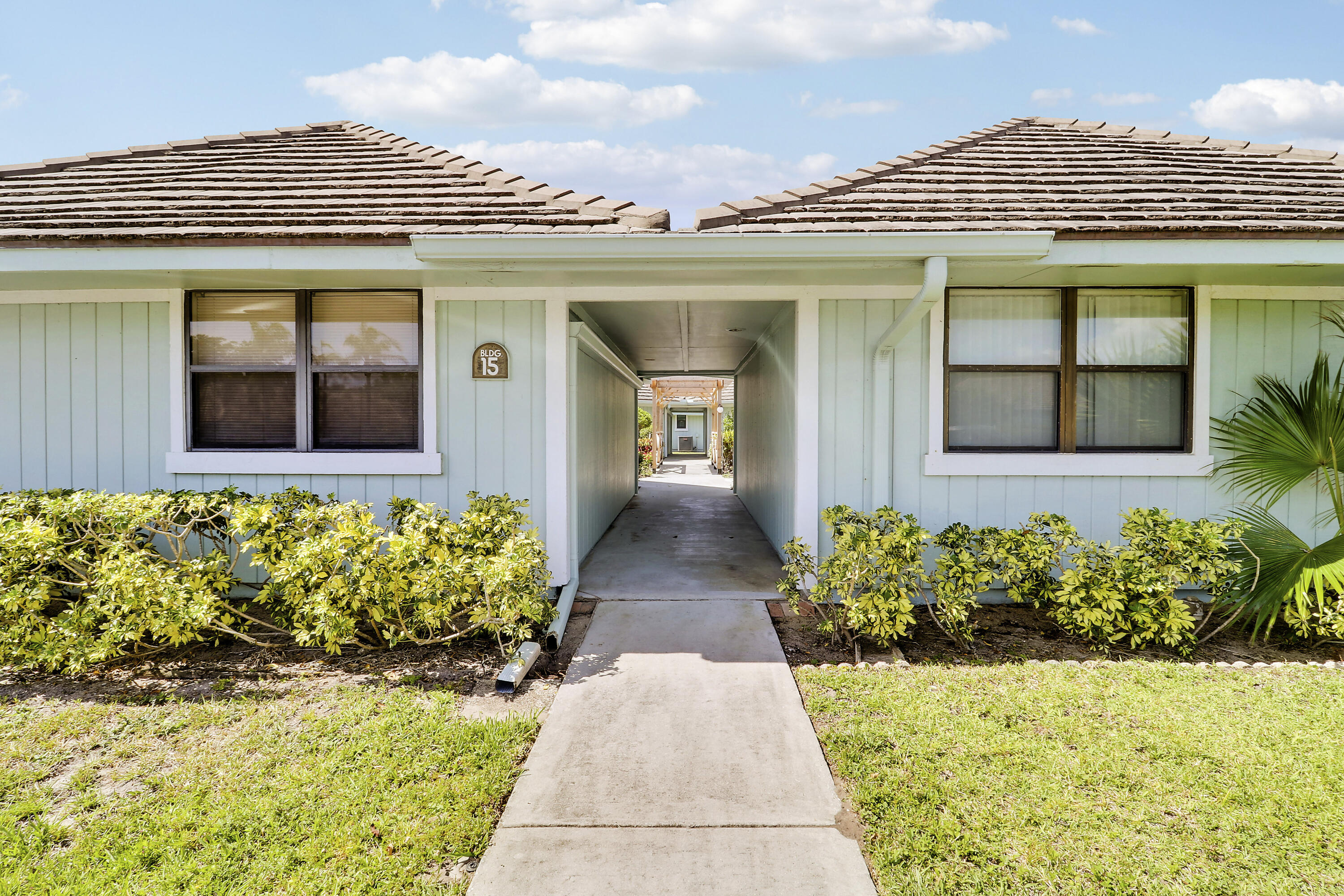 BELLA VISTA - Residential
