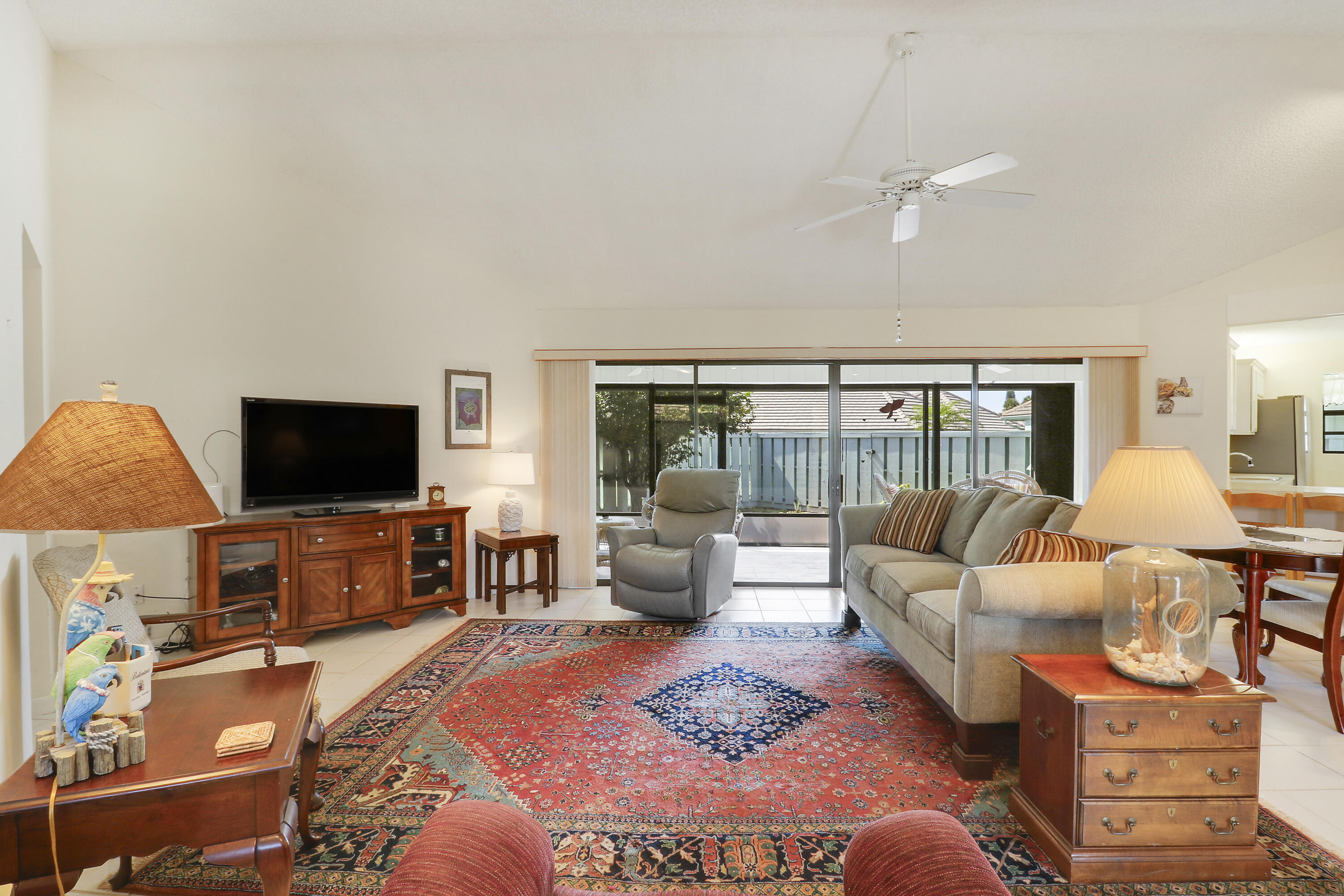 BELLA VISTA - Residential