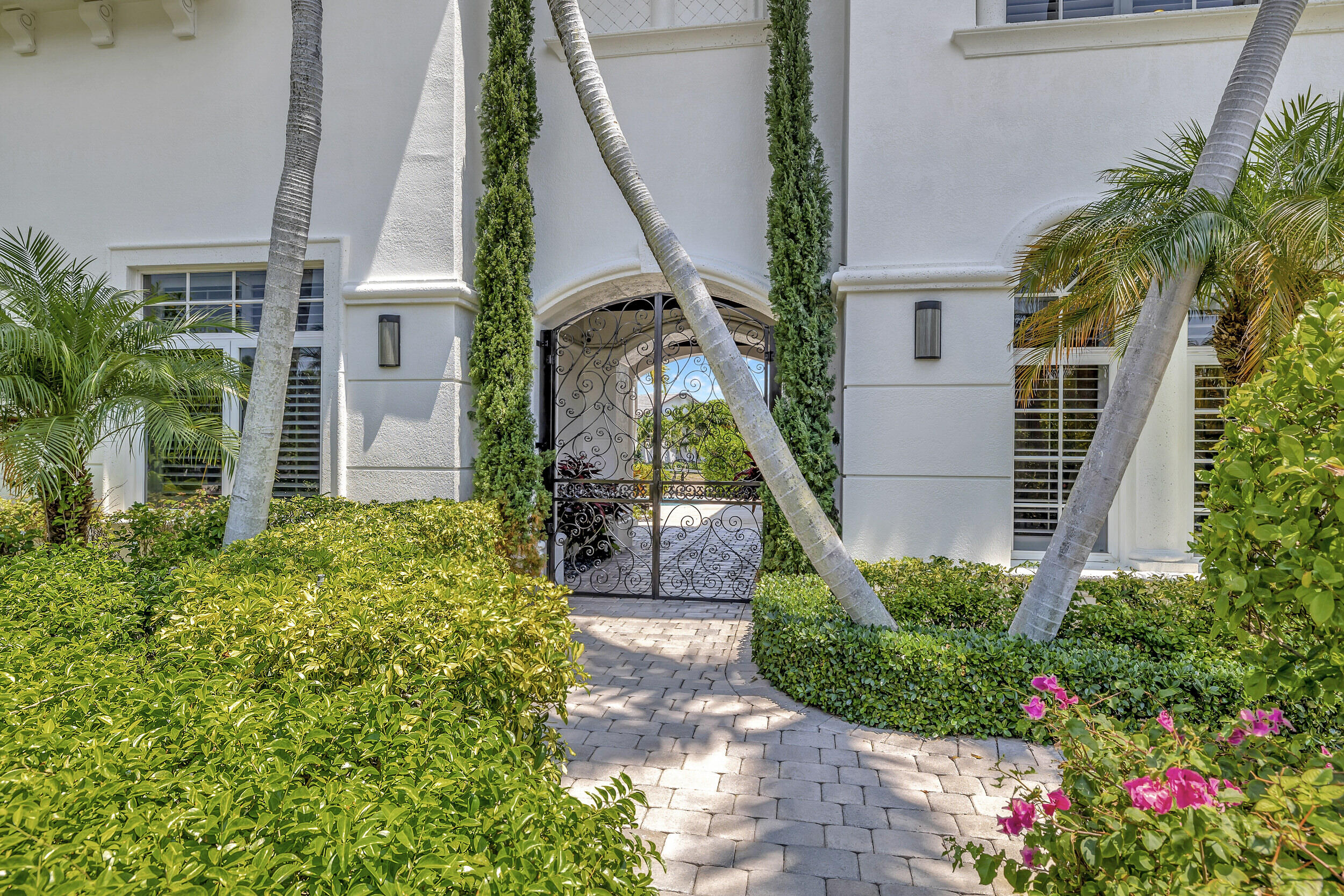 BOCA BAY COLONY - Residential