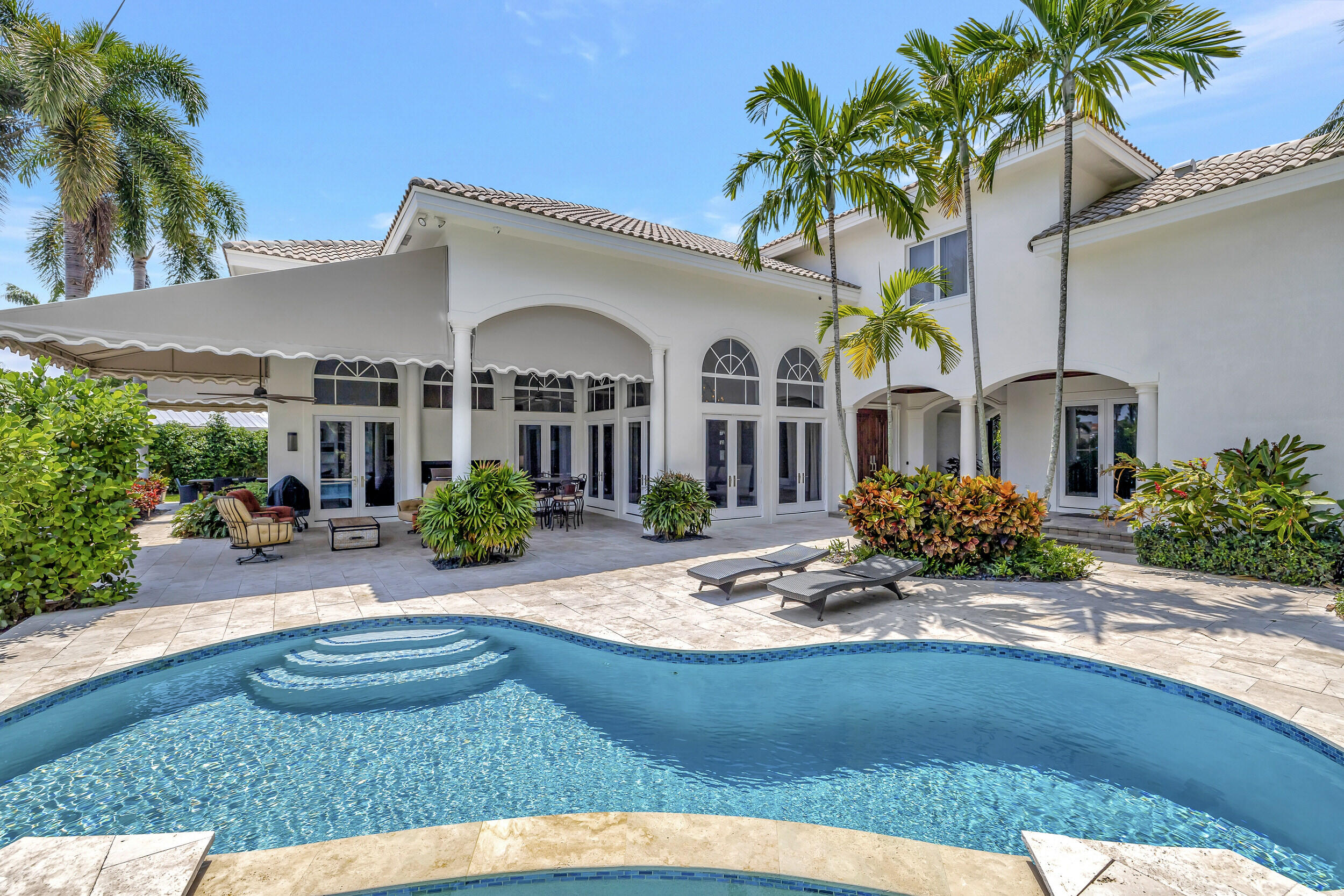 BOCA BAY COLONY - Residential