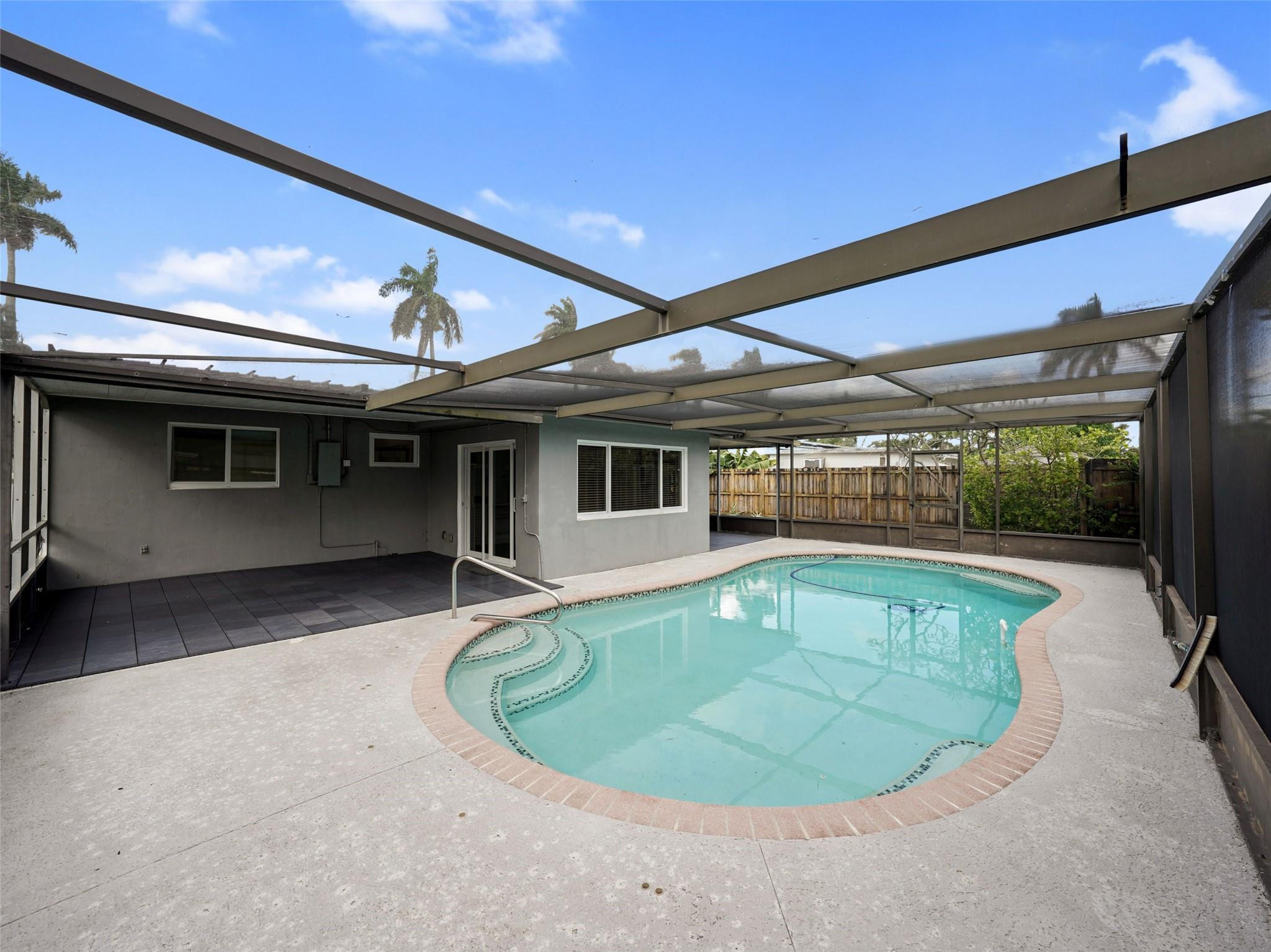 Orangebrook Golf Ests - Residential