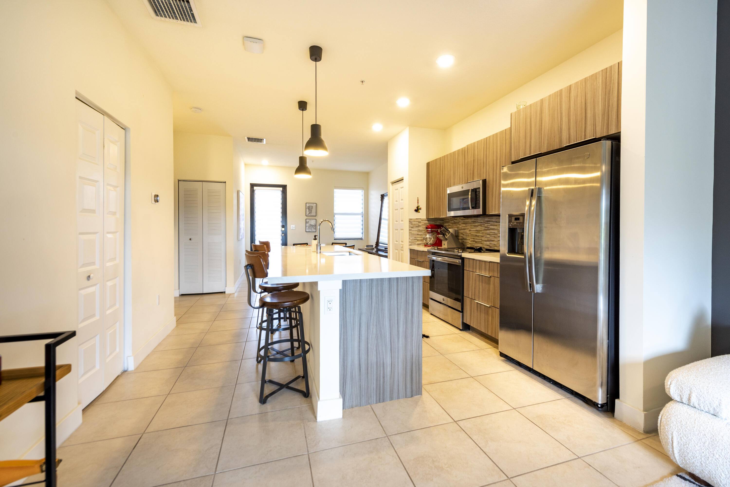 APEX AT PARK CENTRAL CONDO NO 3 - Residential