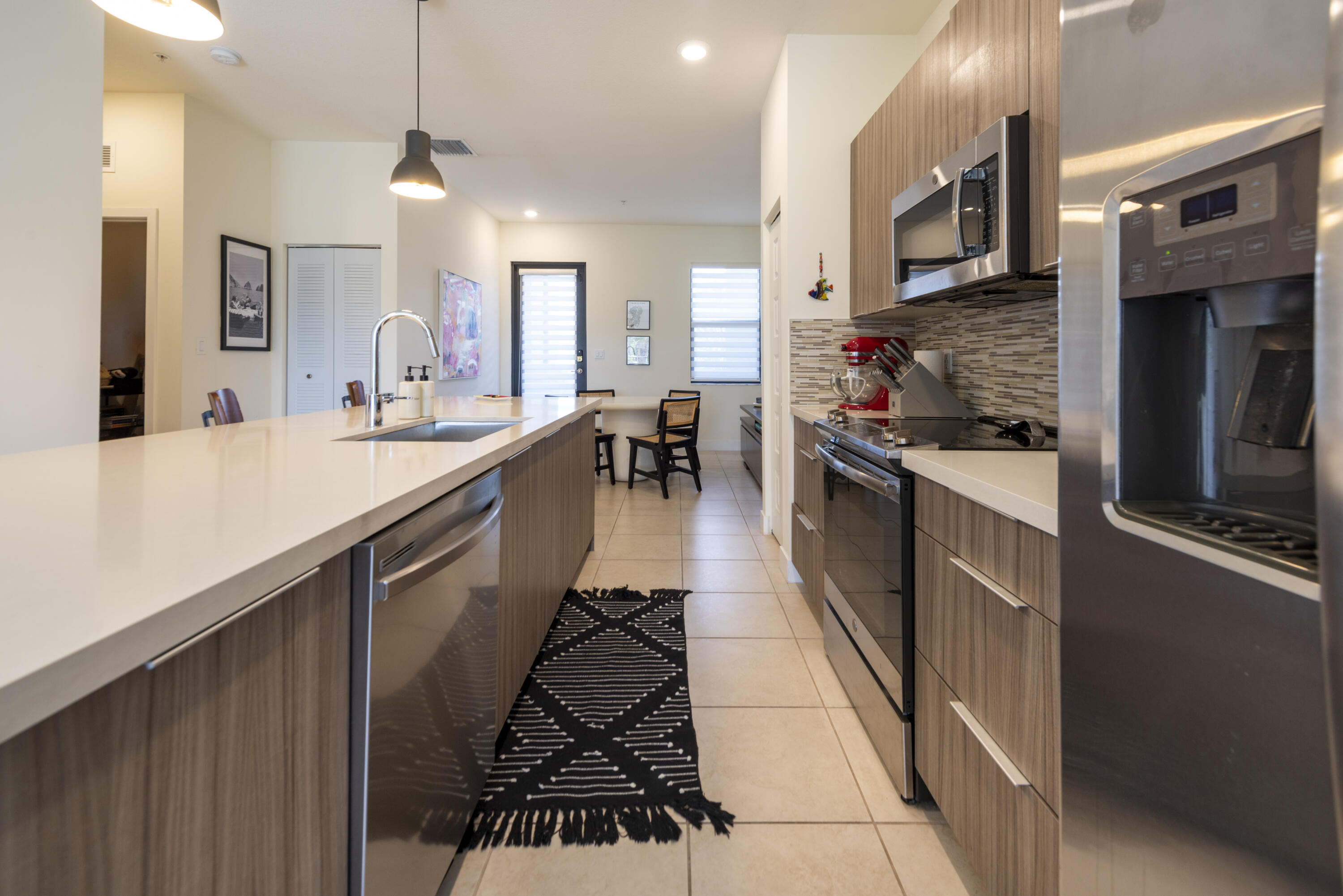 APEX AT PARK CENTRAL CONDO NO 3 - Residential