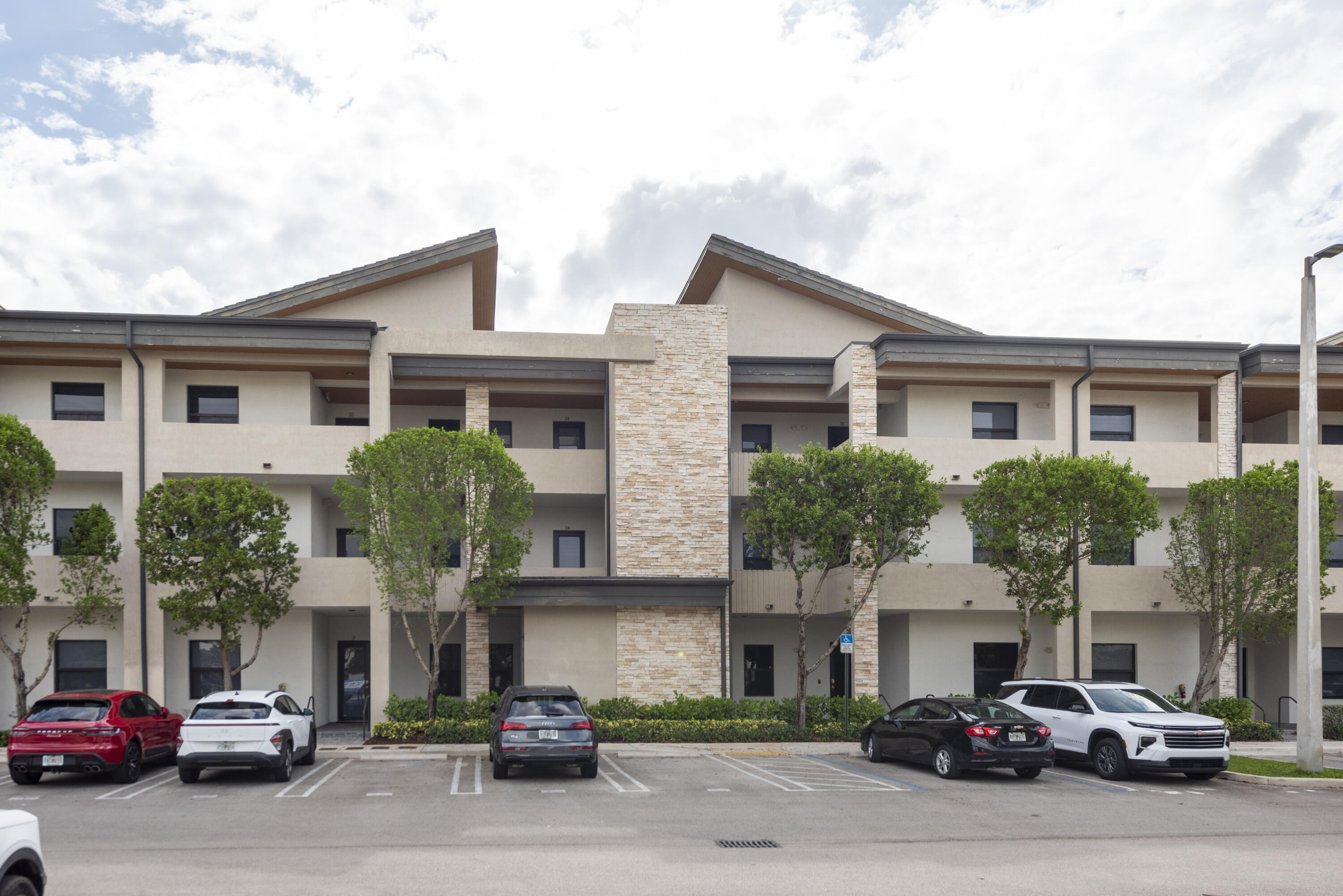 APEX AT PARK CENTRAL CONDO NO 3 - Residential