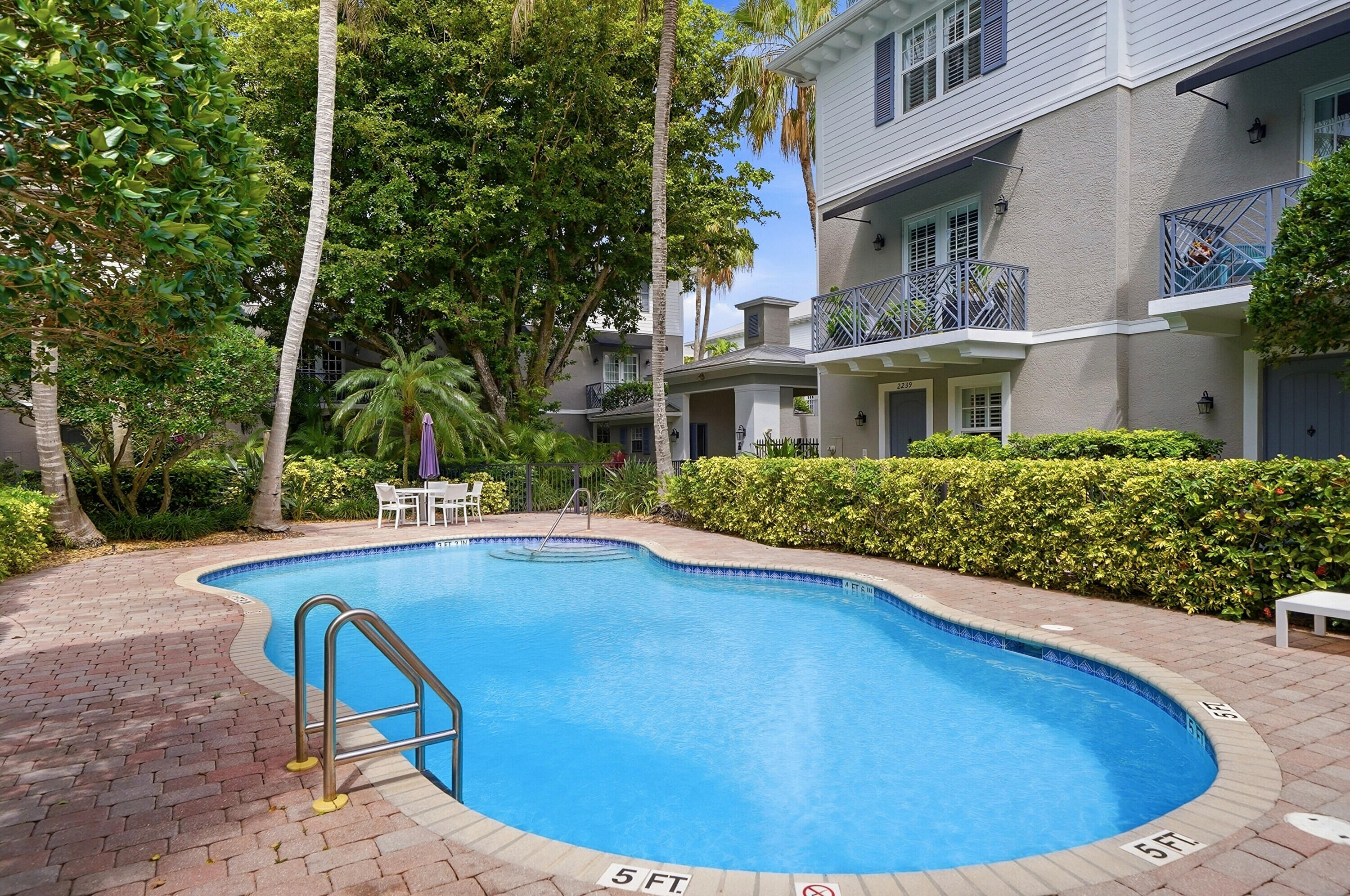WILTON MANORS - Residential