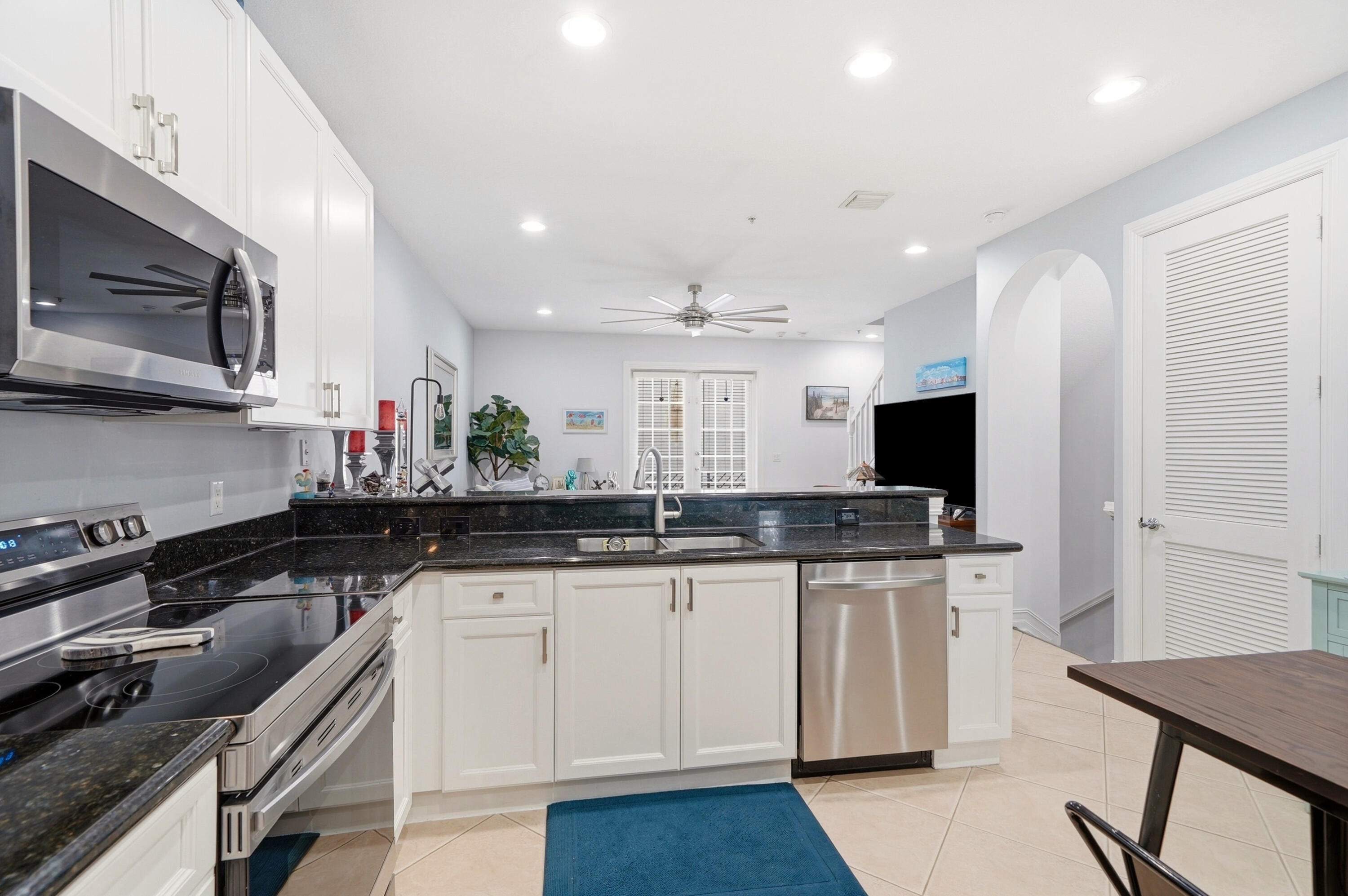 WILTON MANORS - Residential