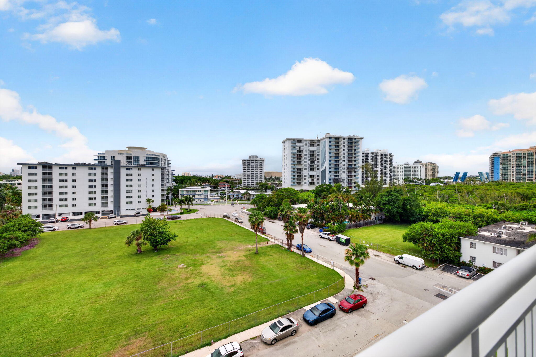 LEISURE SANDS CONDO - Residential