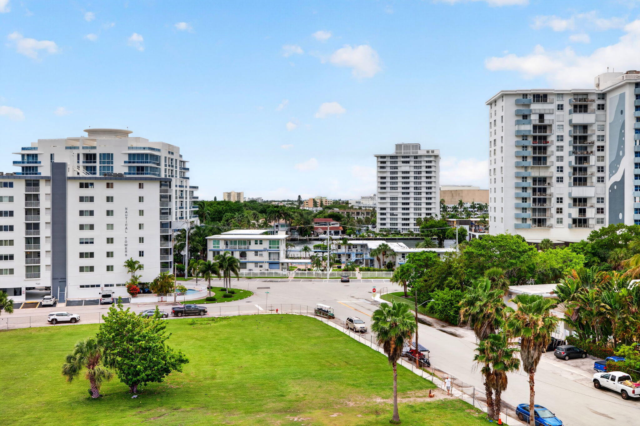 LEISURE SANDS CONDO - Residential