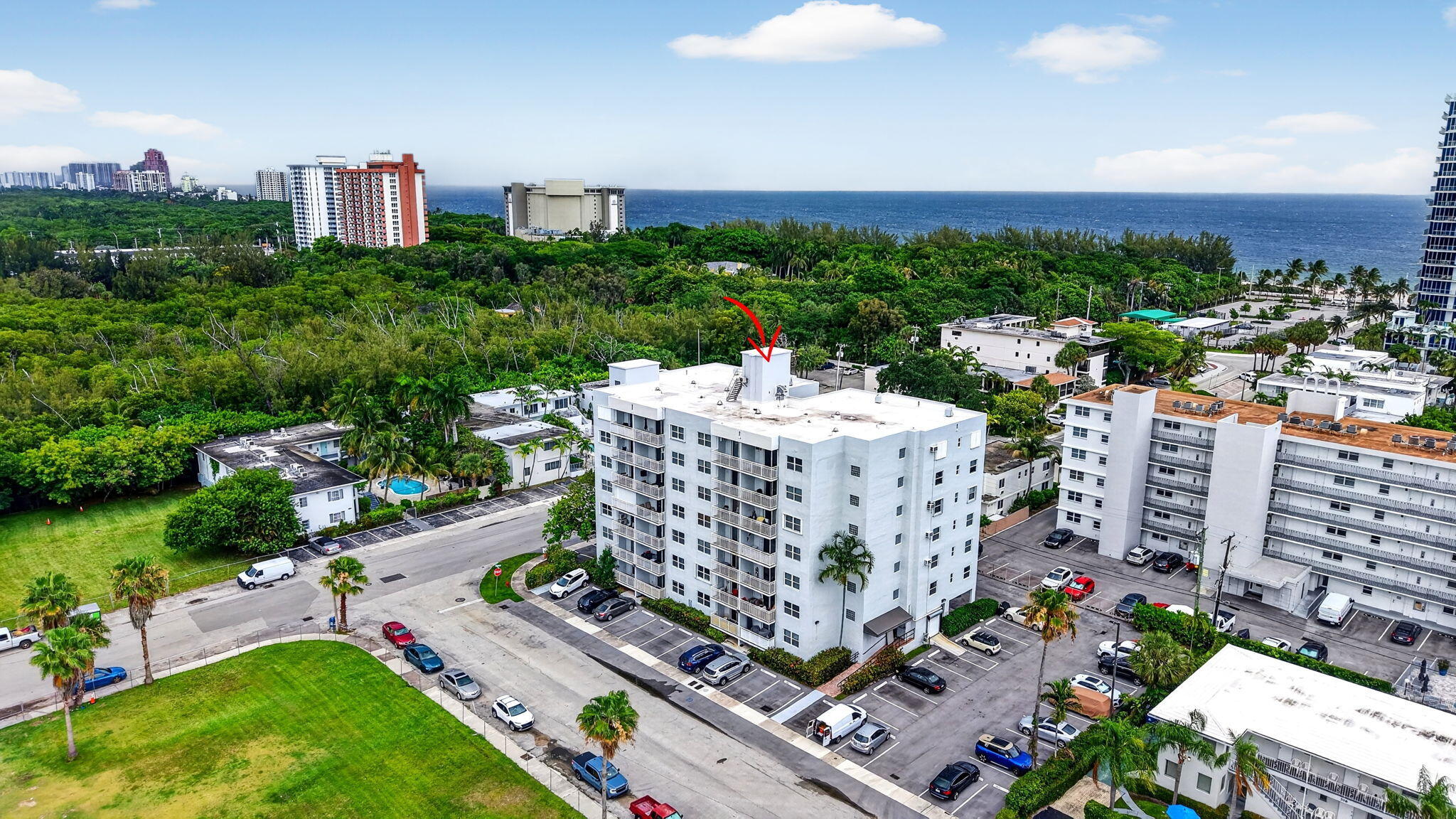 LEISURE SANDS CONDO - Residential