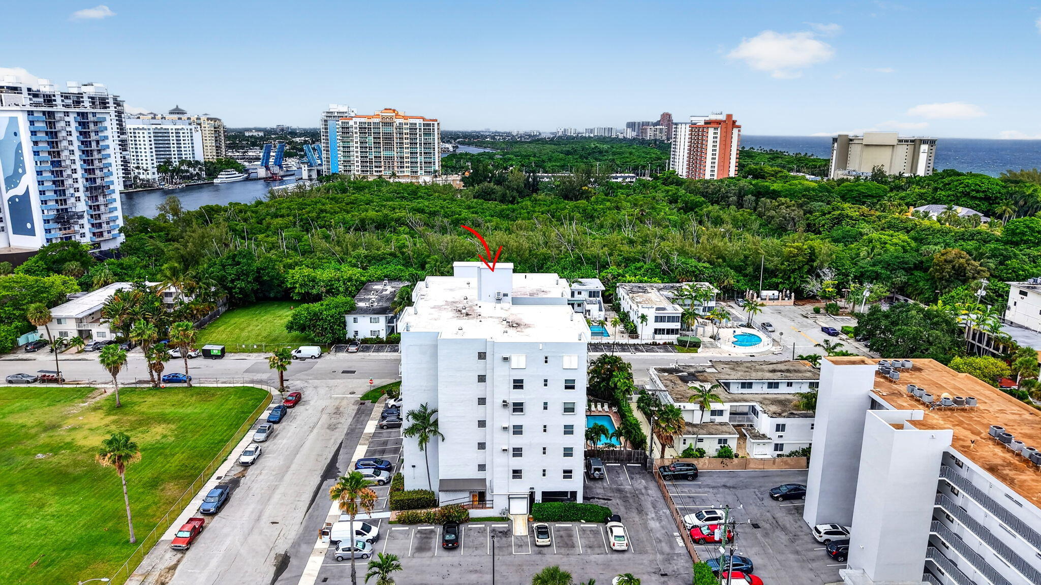 LEISURE SANDS CONDO - Residential