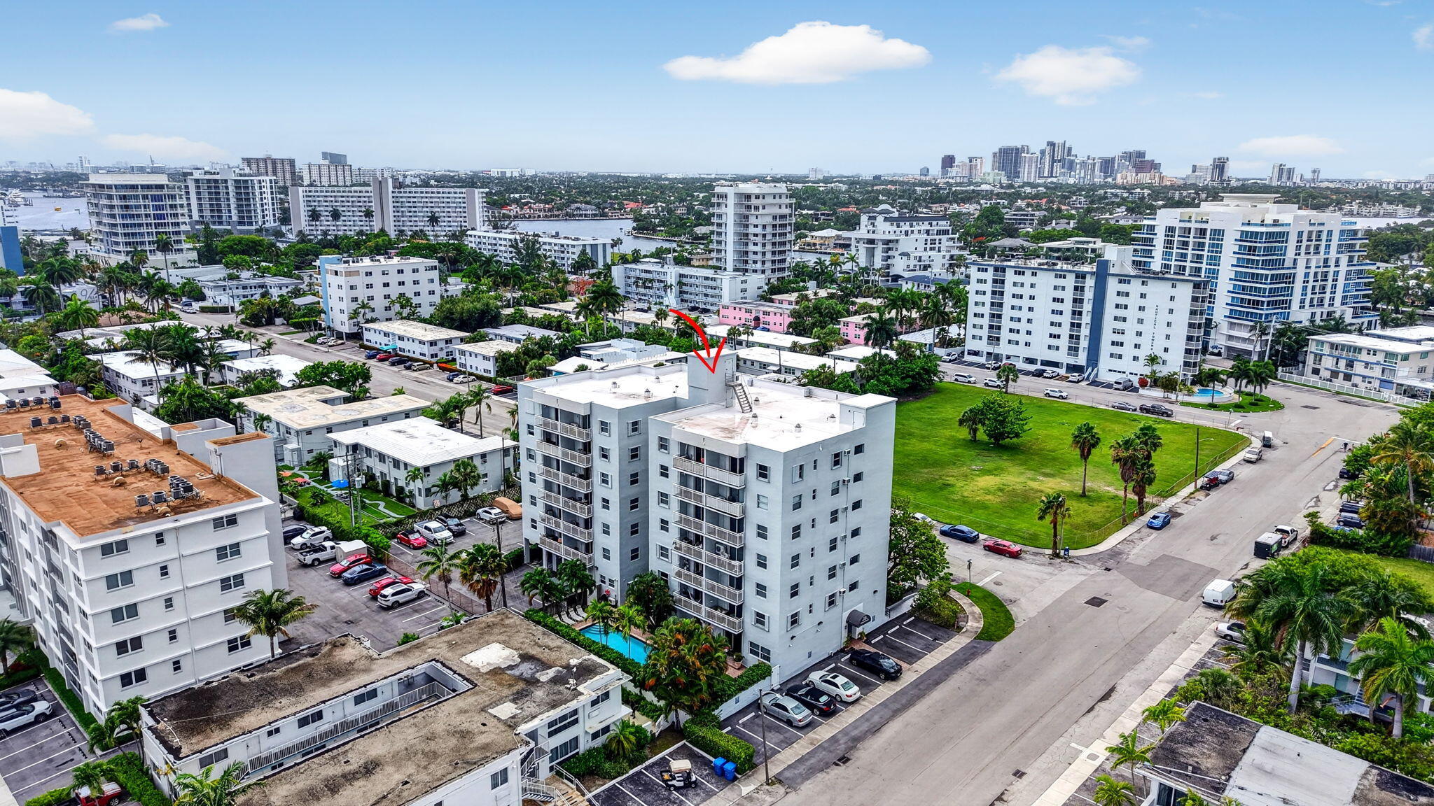 LEISURE SANDS CONDO - Residential