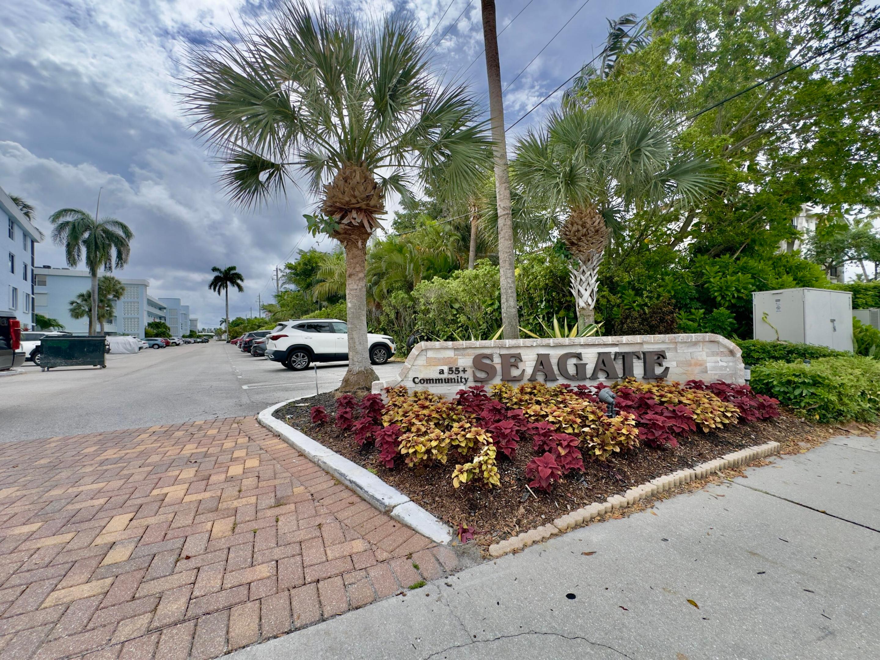 SEAGATE OF GULFSTREAM CONDO - Residential