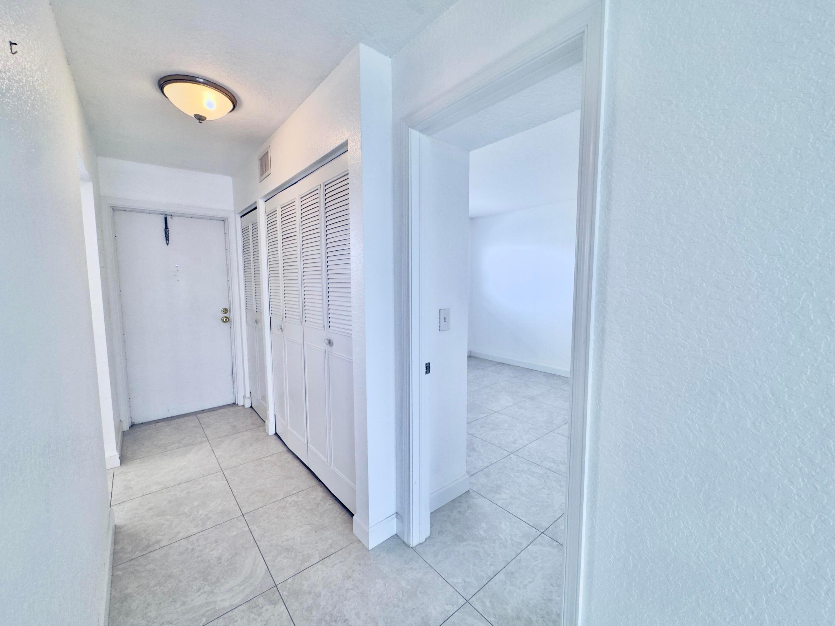 SEAGATE OF GULFSTREAM CONDO - Residential