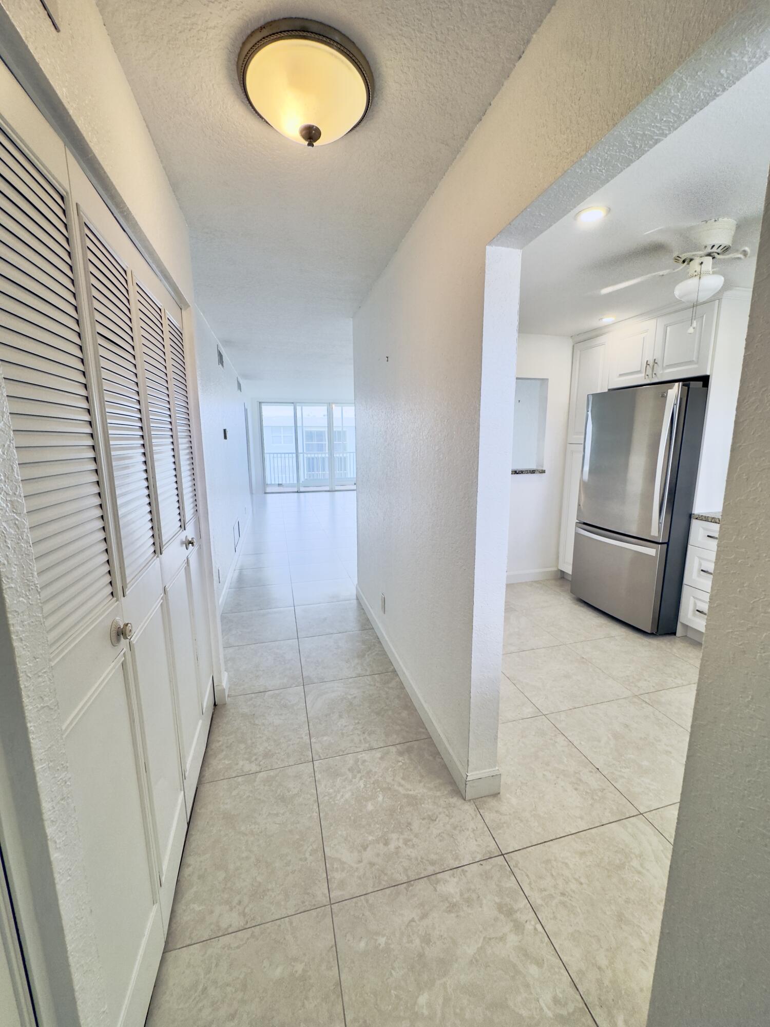 SEAGATE OF GULFSTREAM CONDO - Residential