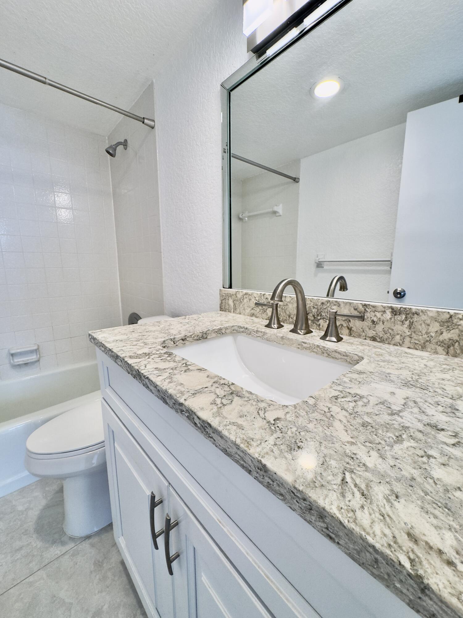 SEAGATE OF GULFSTREAM CONDO - Residential