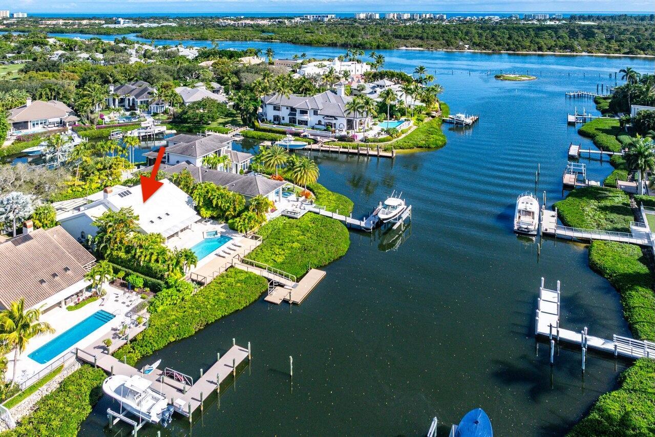 ADMIRALS COVE - Residential