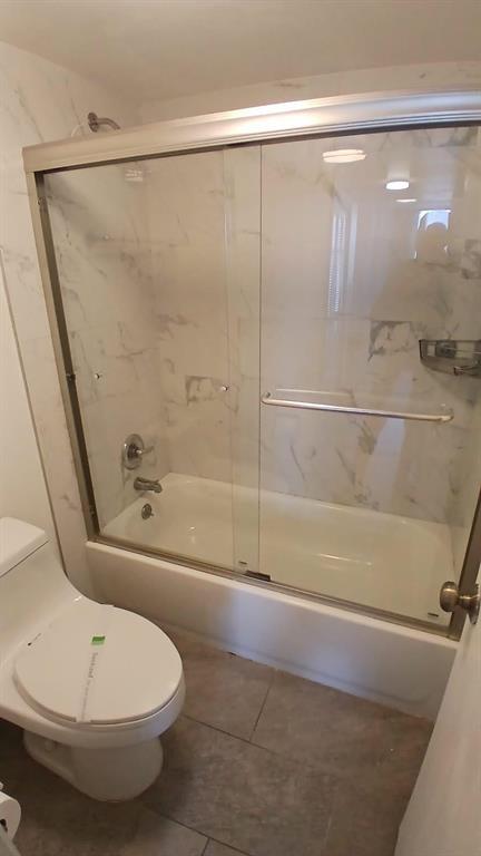 STRATFORD HOUSE CONDO - Residential
