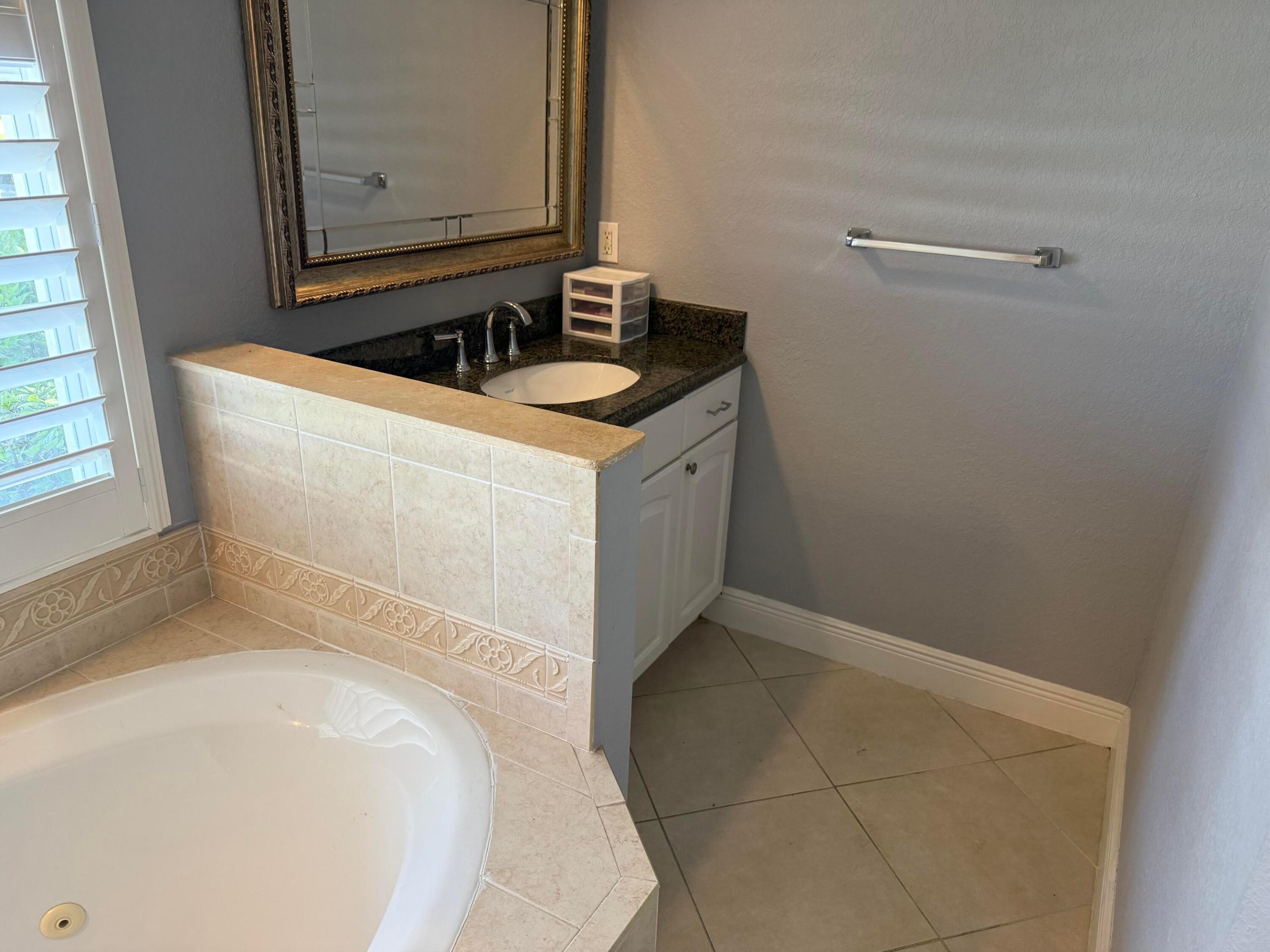 PORT ST LUCIE SECTION 20, BLOCK 1244 (LOT 21) - Residential
