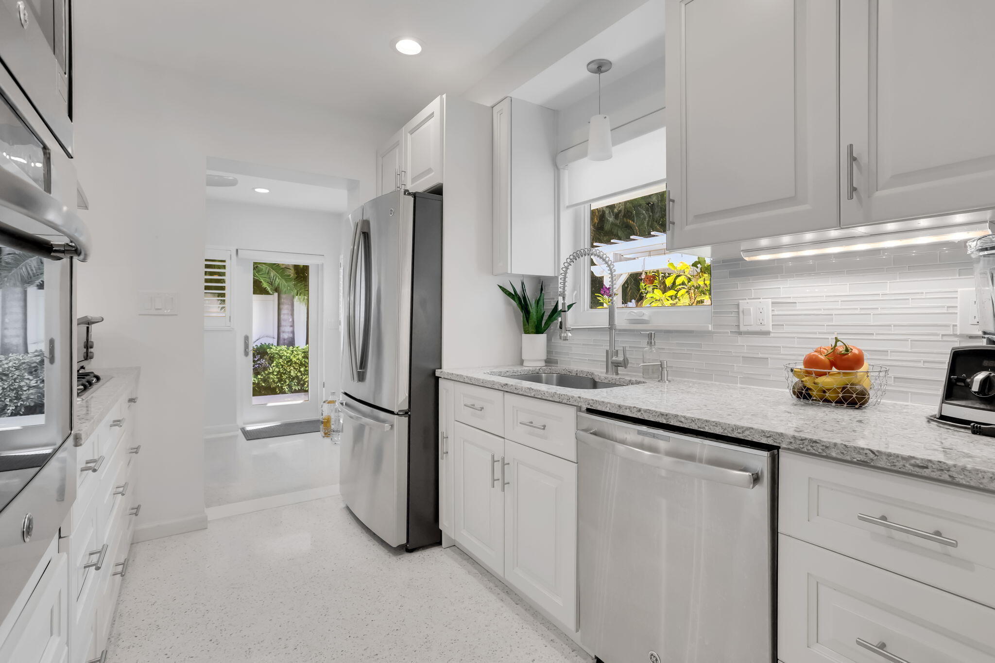 REIDS JOHN B VILLAGE - Residential Lease