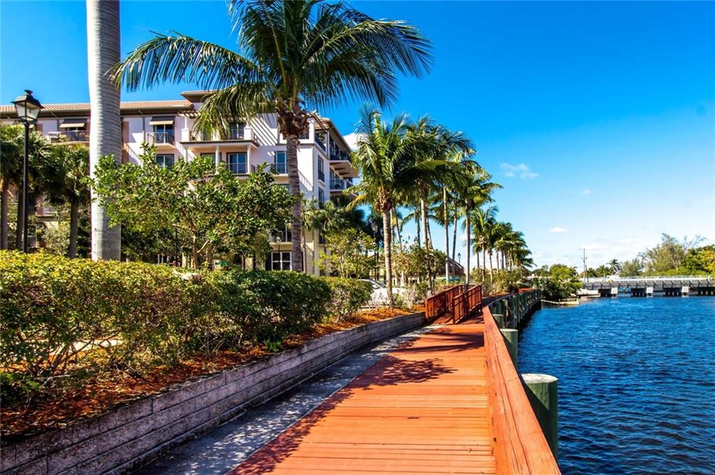WILTON STATION RES CONDO - Residential
