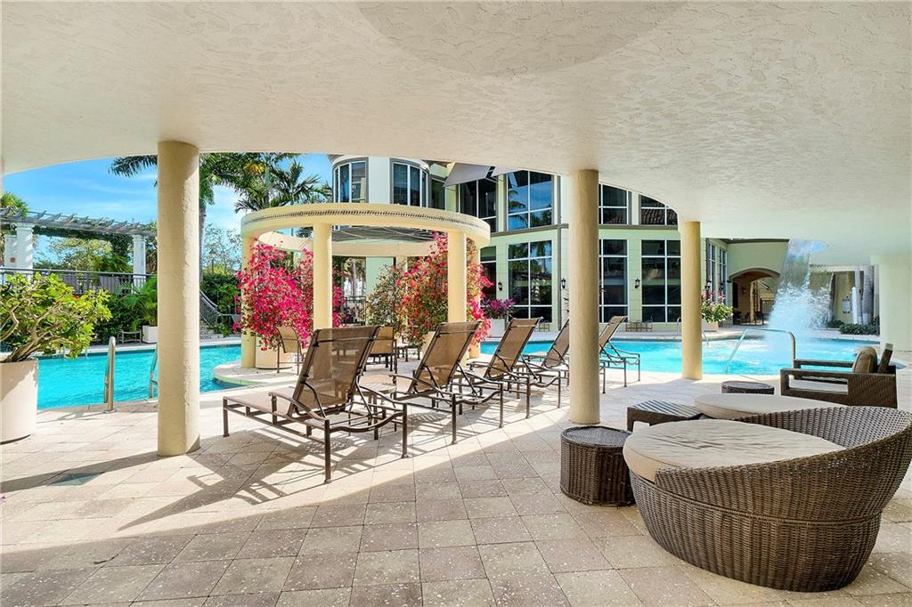 WILTON STATION RES CONDO - Residential