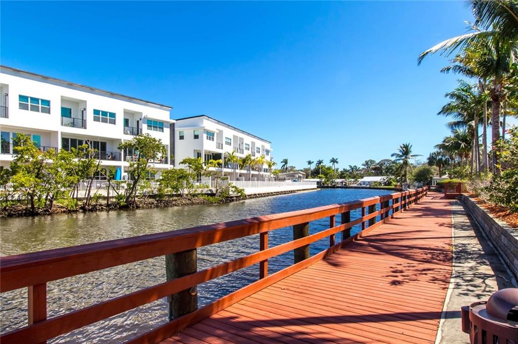 WILTON STATION RES CONDO - Residential
