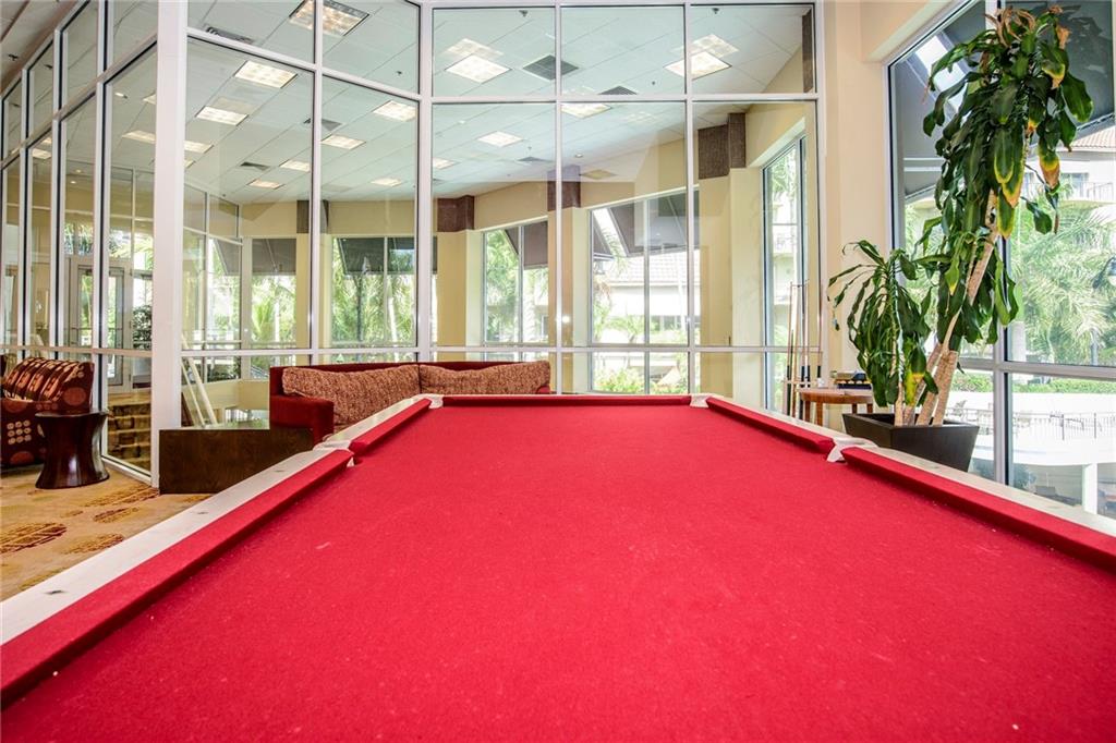 WILTON STATION RES CONDO - Residential