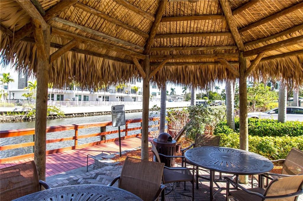 WILTON STATION RES CONDO - Residential