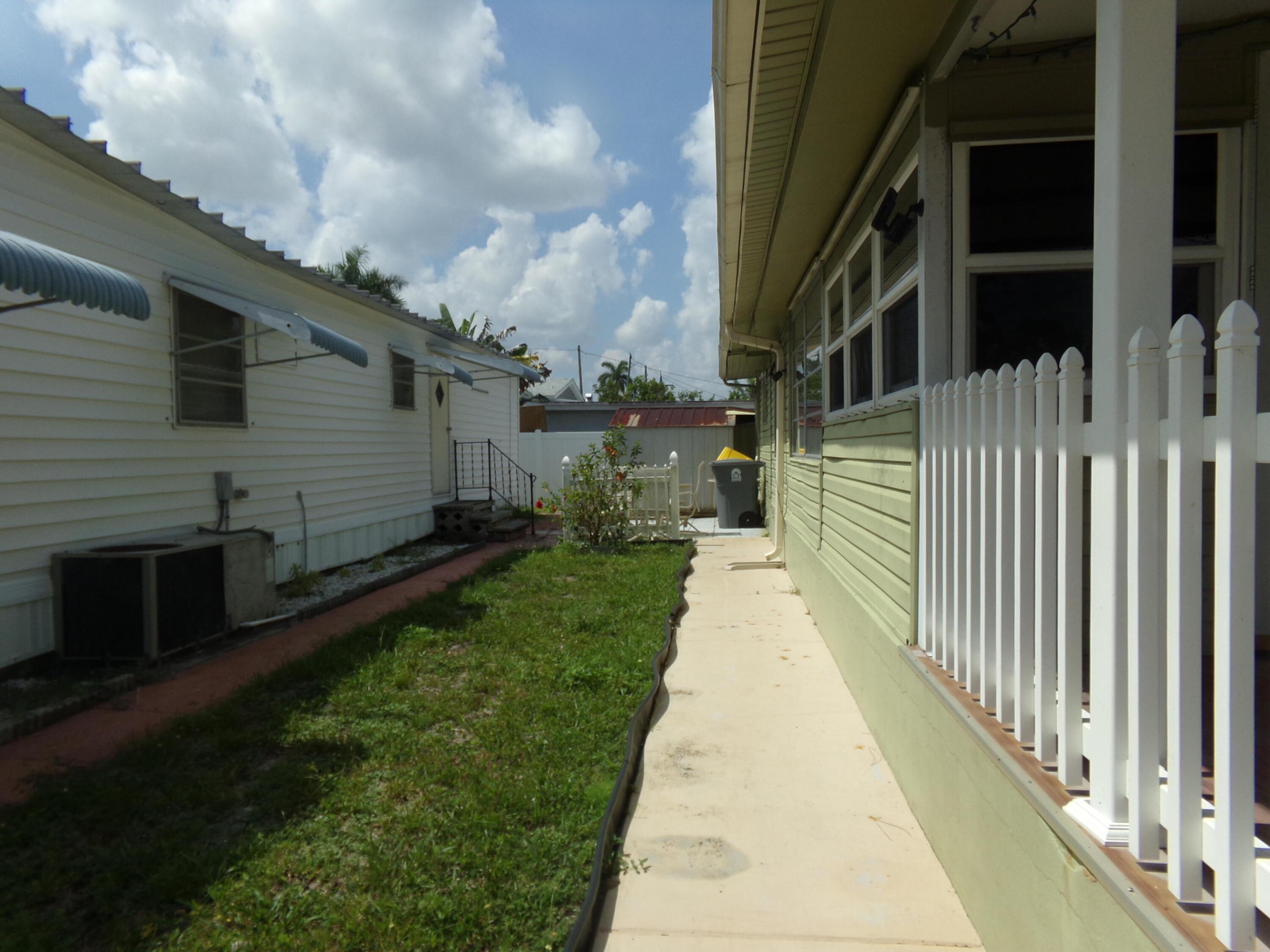 PARRY TRAILER VILLAGE - Residential
