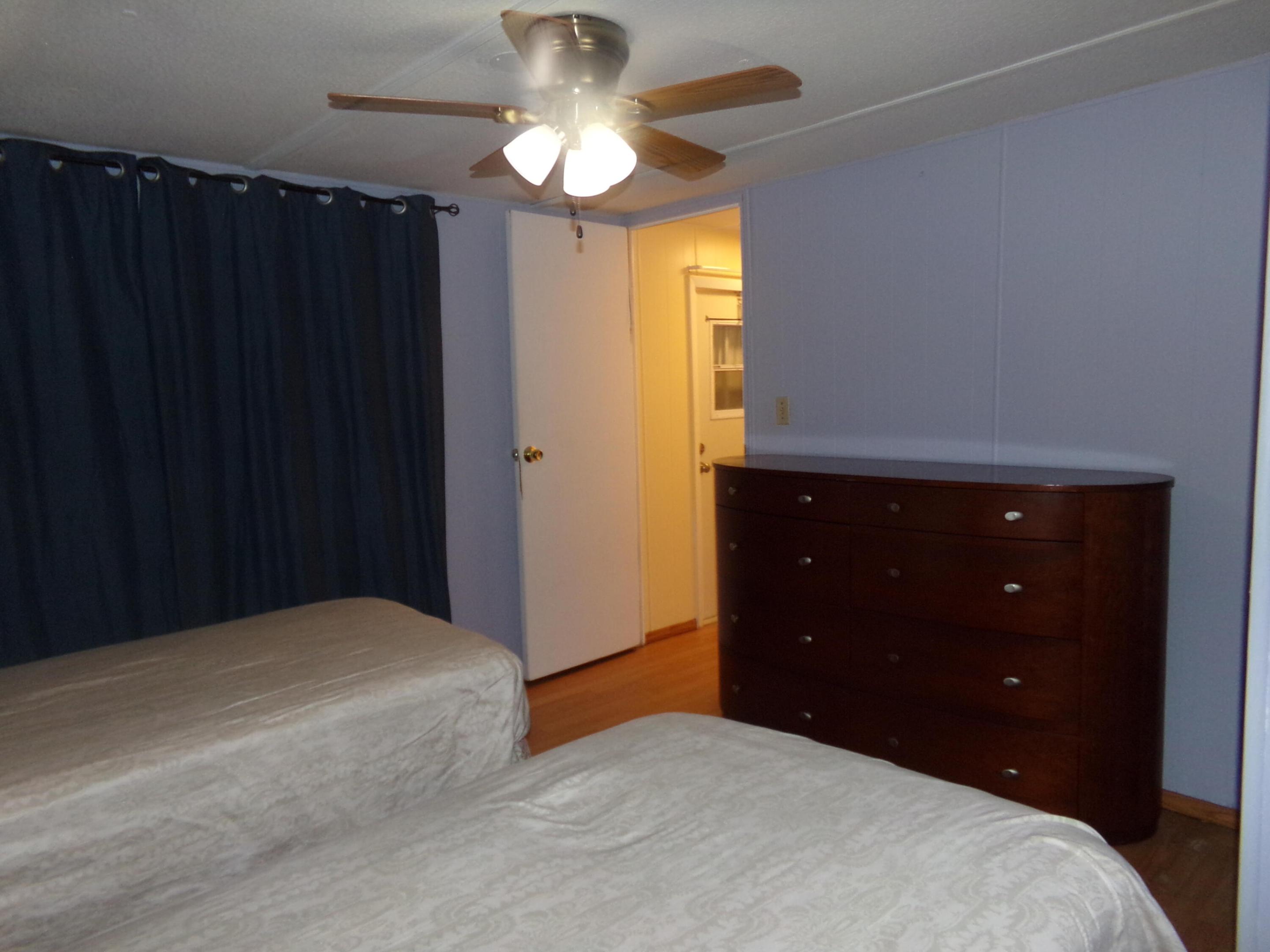 PARRY TRAILER VILLAGE - Residential