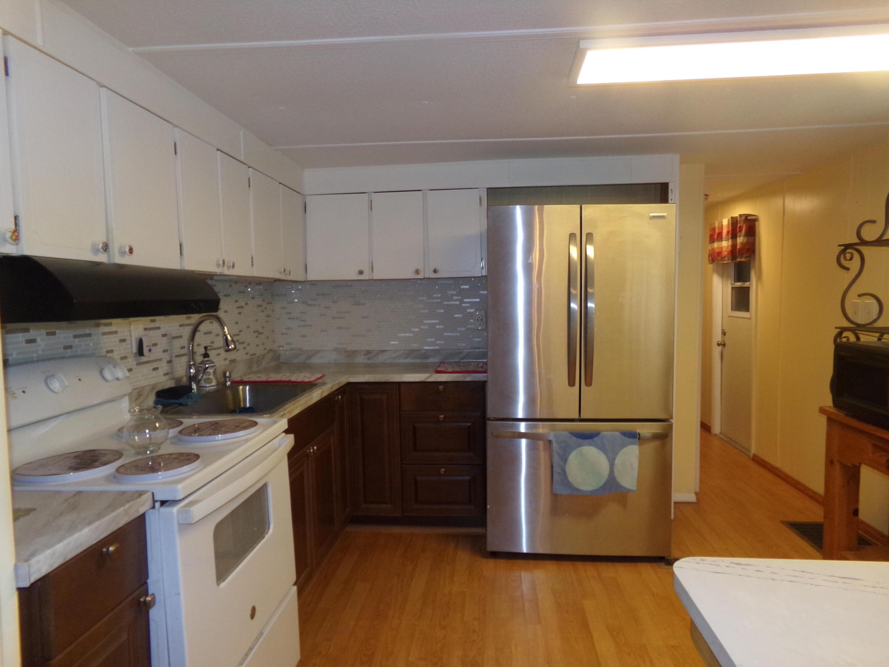 PARRY TRAILER VILLAGE - Residential