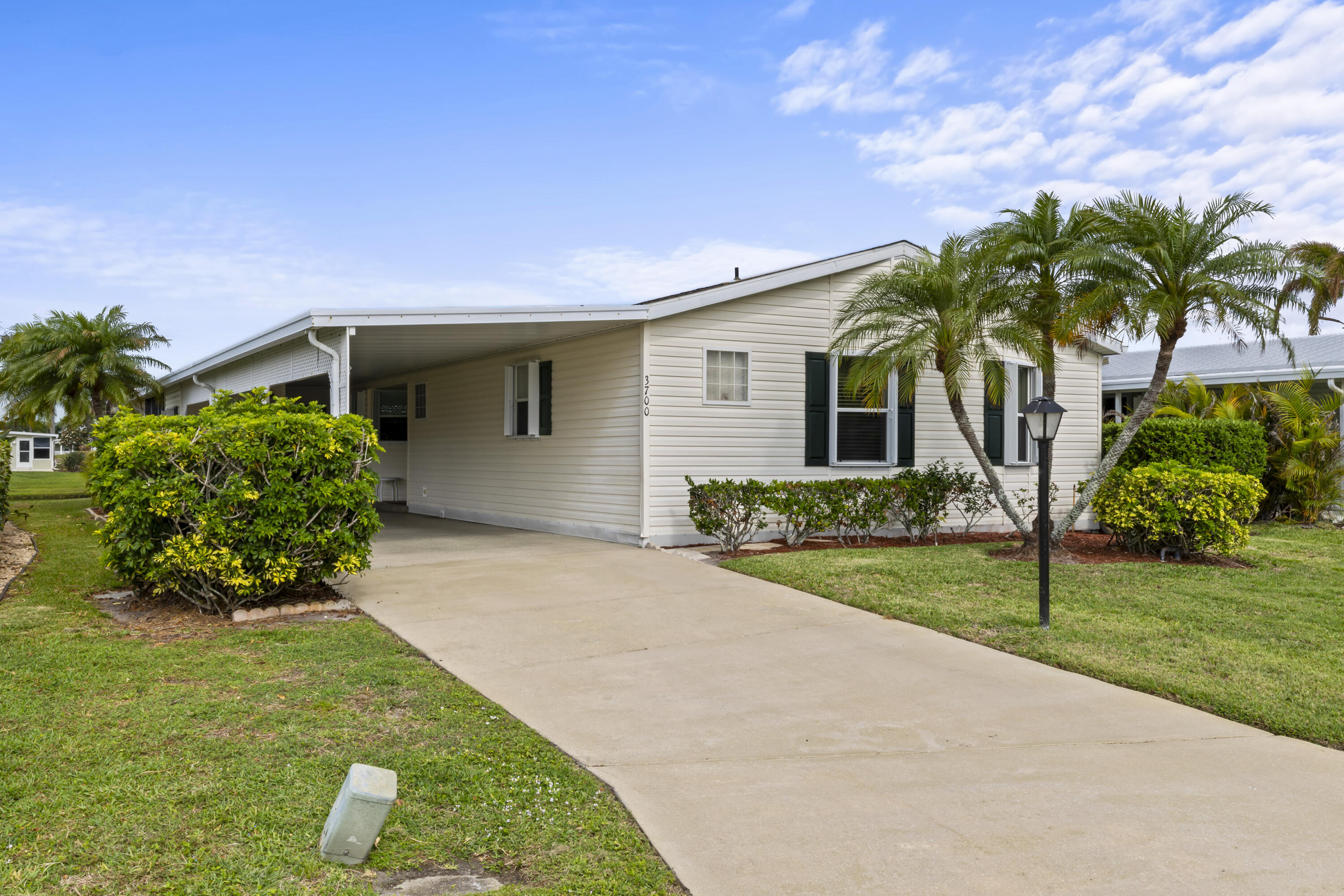 THE PRESERVE AT SAVANNA CLUB - Residential